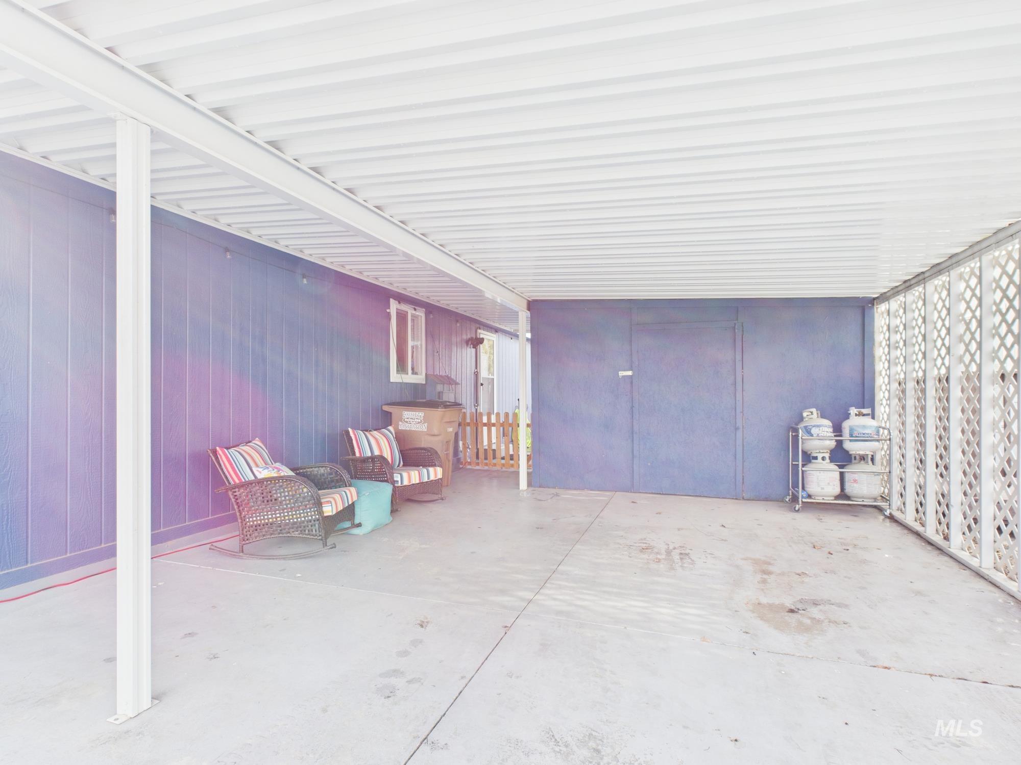 1401 Republic Lane, Emmett, Idaho 83617, 2 Bedrooms, 2 Bathrooms, Residential For Sale, Price $170,000,MLS 98971560