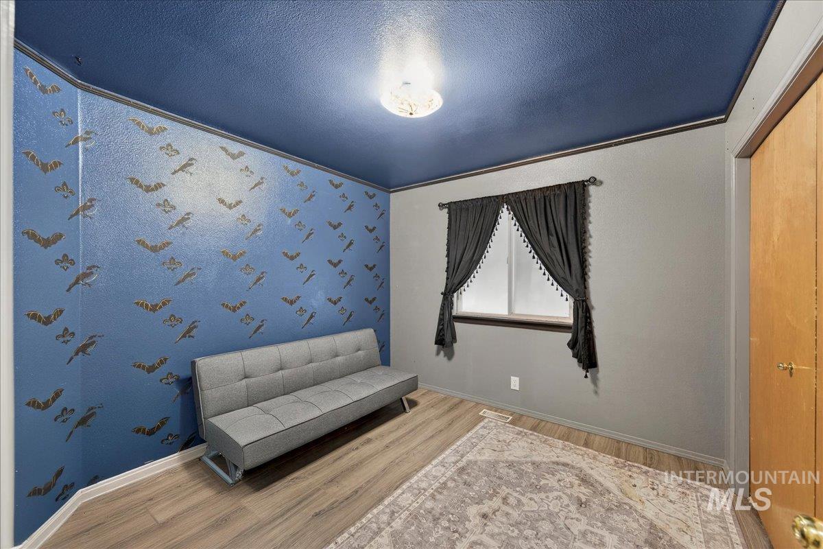 2601 N Snow Goose Way, Meridian, Idaho 83646, 3 Bedrooms, 2 Bathrooms, Residential For Sale, Price $385,000,MLS 98971561