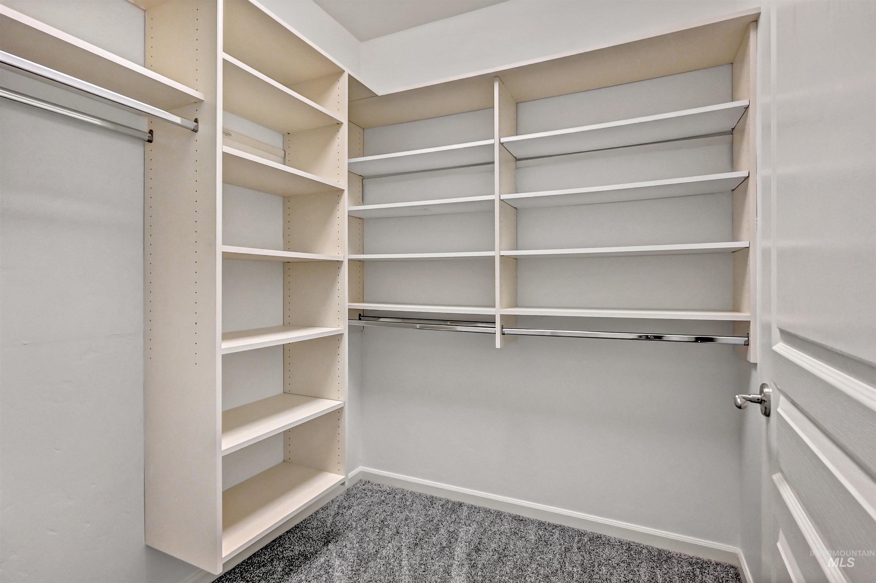 323 W Jefferson Street Apt 103, Boise, Idaho 83702-5126, 2 Bedrooms, 1.5 Bathrooms, Residential For Sale, Price $750,000,MLS 98971562