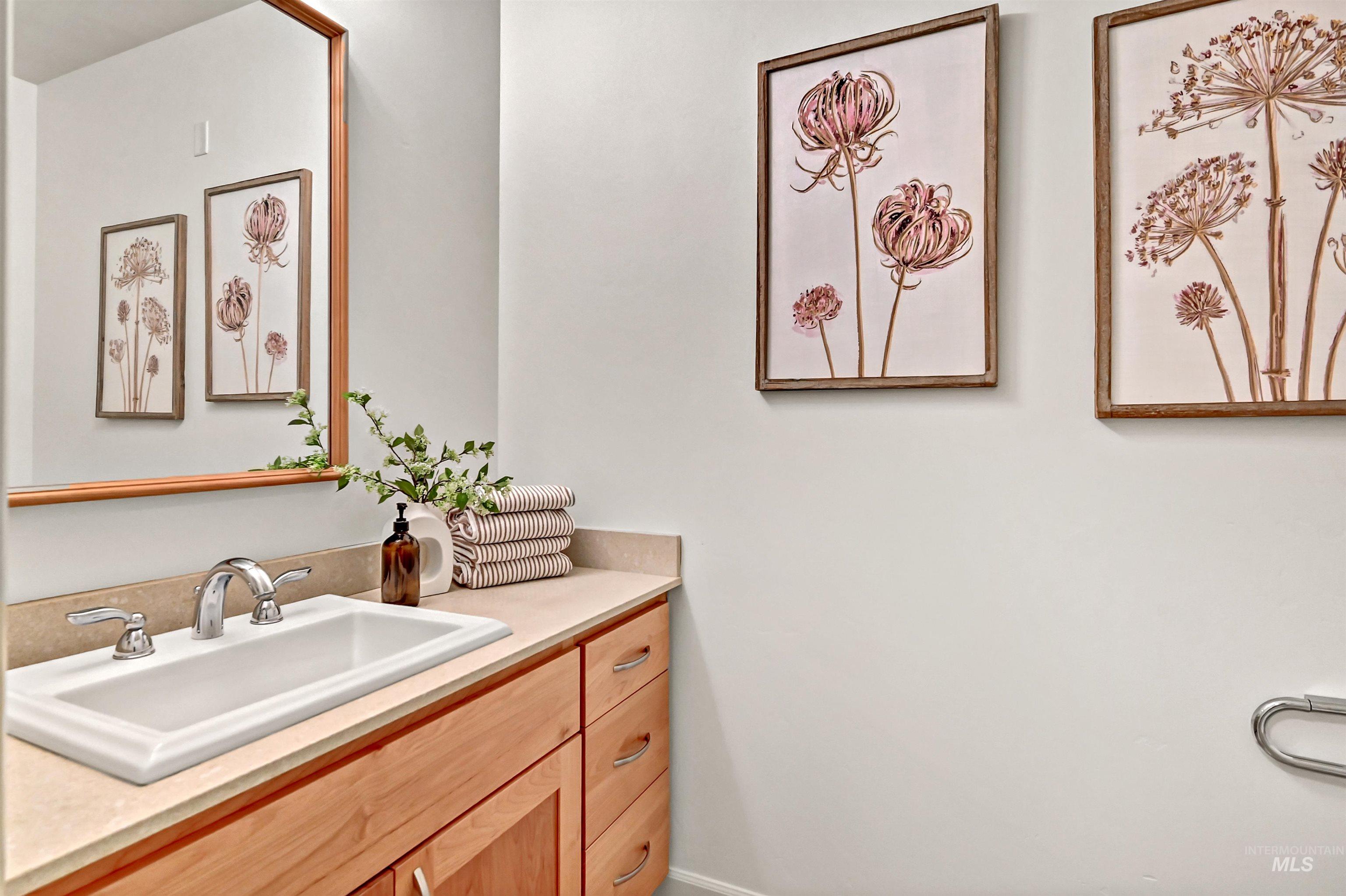 323 W Jefferson Street Apt 103, Boise, Idaho 83702-5126, 2 Bedrooms, 1.5 Bathrooms, Residential For Sale, Price $750,000,MLS 98971562