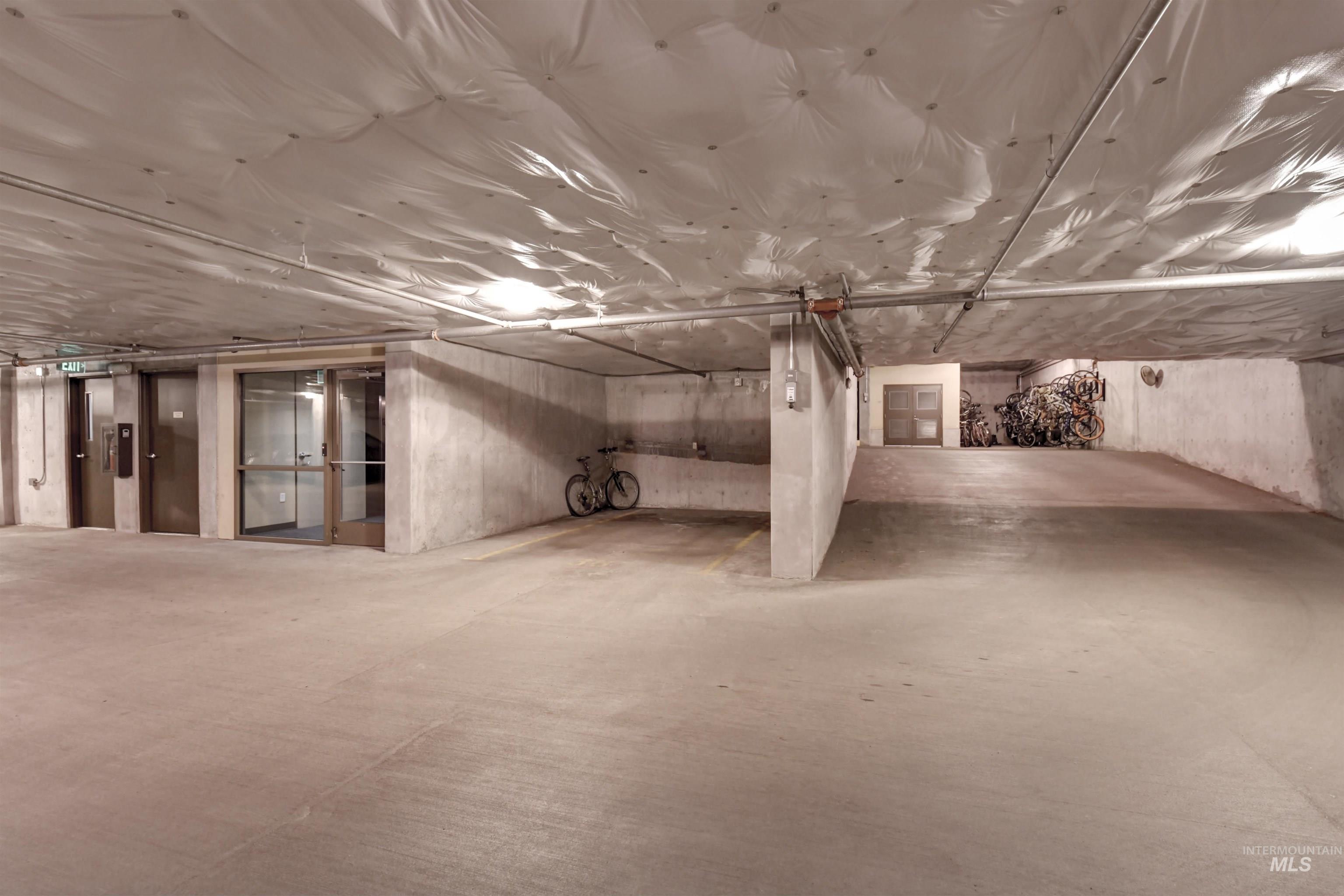 323 W Jefferson Street Apt 103, Boise, Idaho 83702-5126, 2 Bedrooms, 1.5 Bathrooms, Residential For Sale, Price $750,000,MLS 98971562