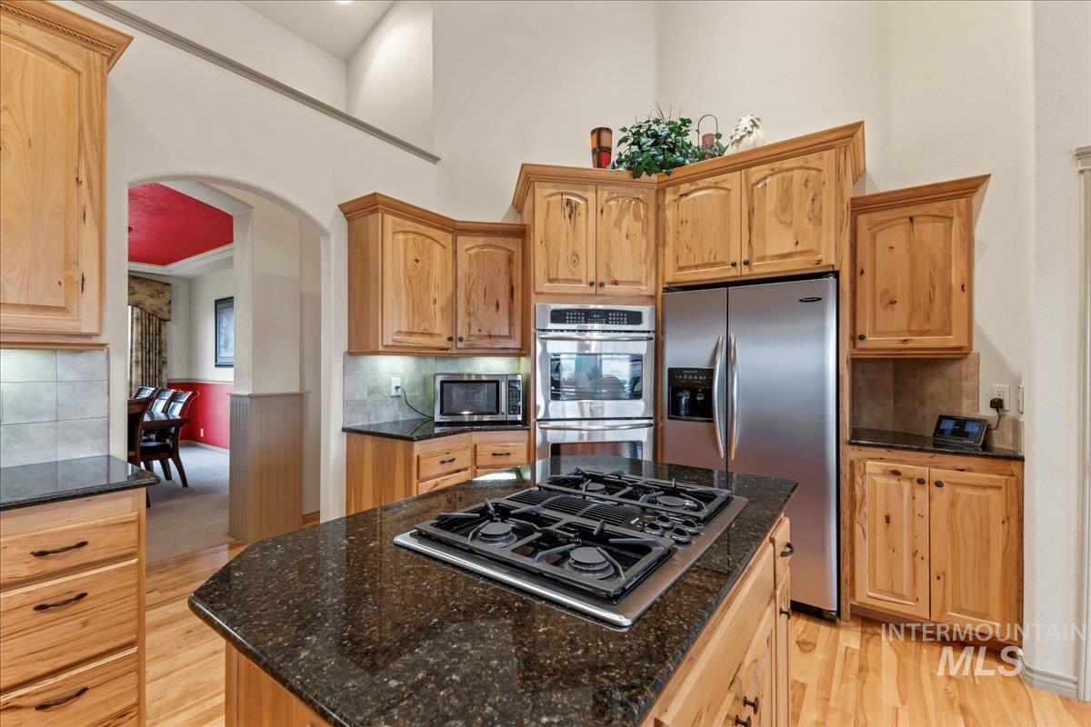 7645 E Charismatic St, Nampa, Idaho 83687, 3 Bedrooms, 2.5 Bathrooms, Residential For Sale, Price $998,000,MLS 98971564