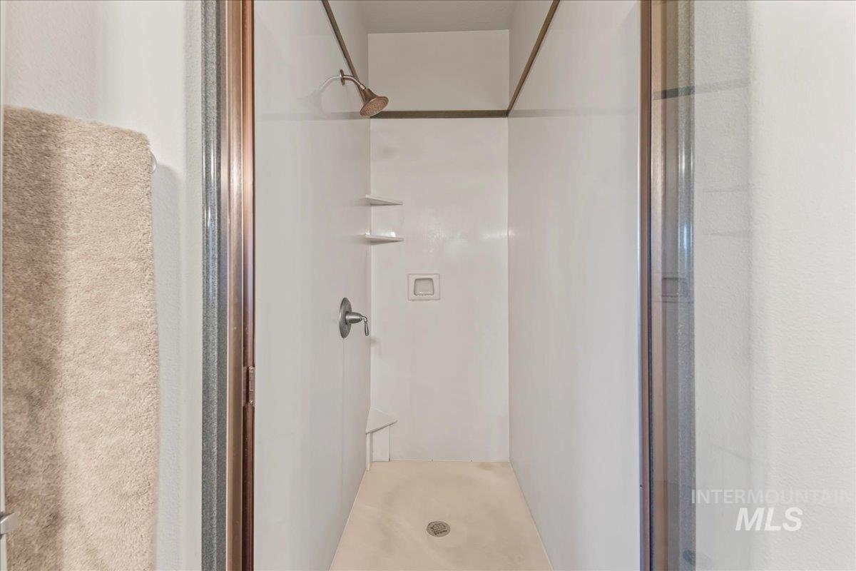 7645 E Charismatic St, Nampa, Idaho 83687, 3 Bedrooms, 2.5 Bathrooms, Residential For Sale, Price $998,000,MLS 98971564