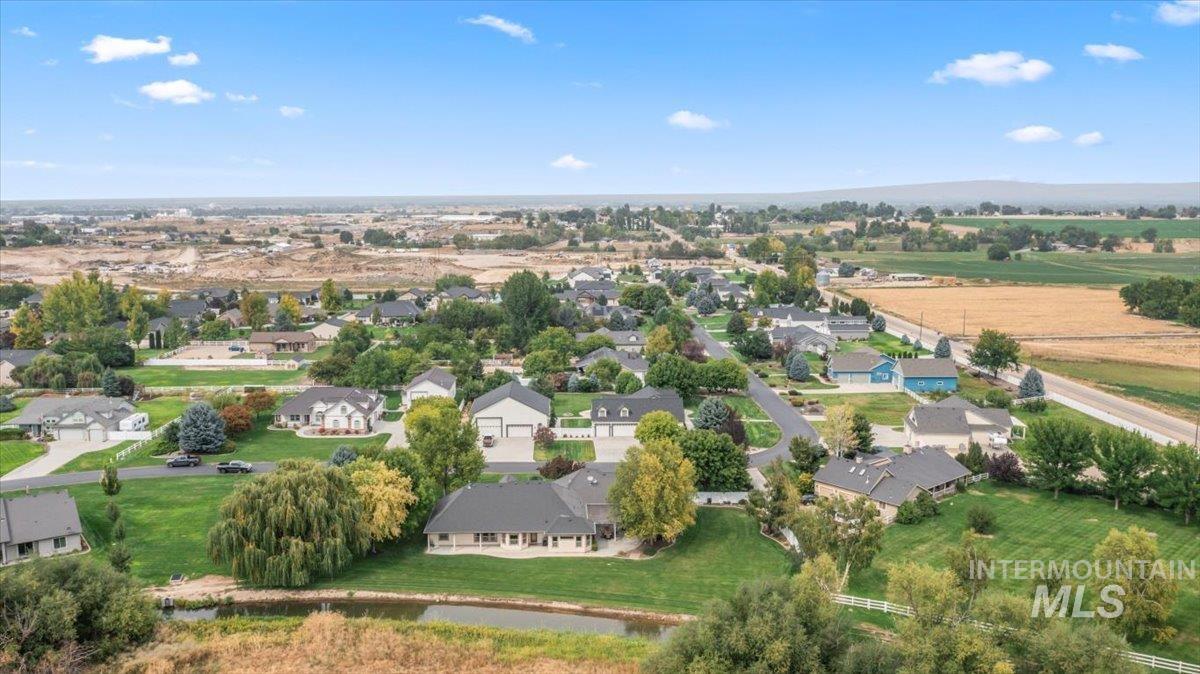 7645 E Charismatic St, Nampa, Idaho 83687, 3 Bedrooms, 2.5 Bathrooms, Residential For Sale, Price $998,000,MLS 98971564