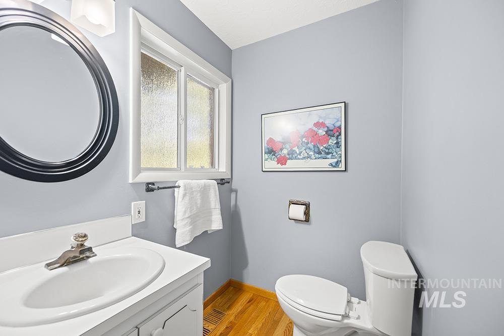 4431 W Hillcrest Dr, Boise, Idaho 83705, 4 Bedrooms, 3.5 Bathrooms, Residential For Sale, Price $1,298,000,MLS 98971567