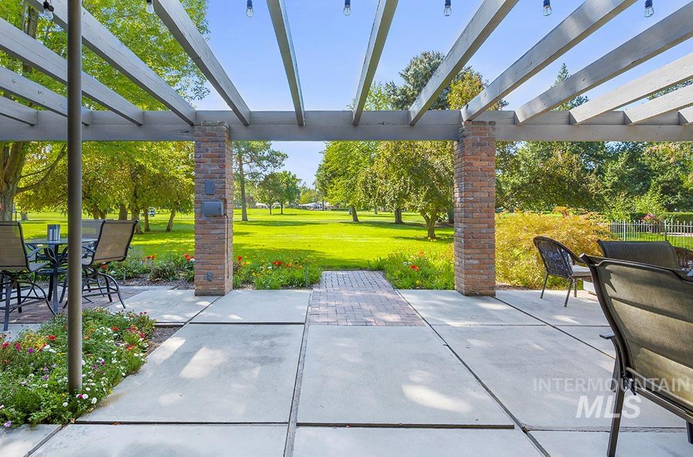 4431 W Hillcrest Dr, Boise, Idaho 83705, 4 Bedrooms, 3.5 Bathrooms, Residential For Sale, Price $1,298,000,MLS 98971567