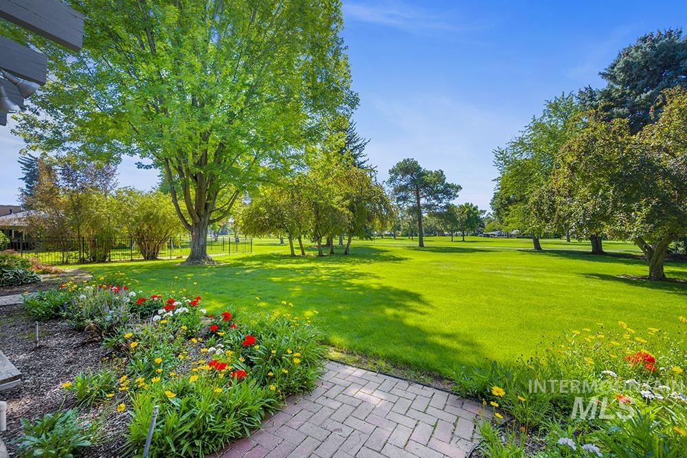 4431 W Hillcrest Dr, Boise, Idaho 83705, 4 Bedrooms, 3.5 Bathrooms, Residential For Sale, Price $1,298,000,MLS 98971567