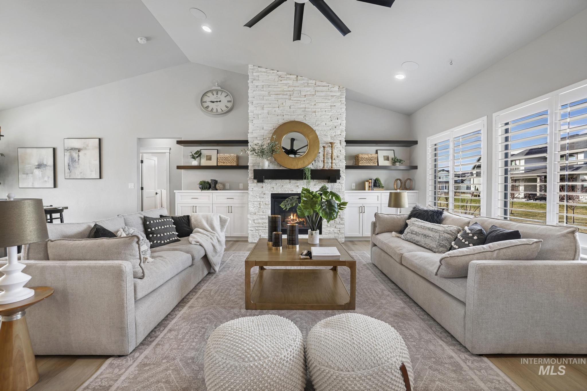 2442 Clear Creek Ct, Twin Falls, Idaho 83301, 5 Bedrooms, 3 Bathrooms, Residential For Sale, Price $779,900,MLS 98971568