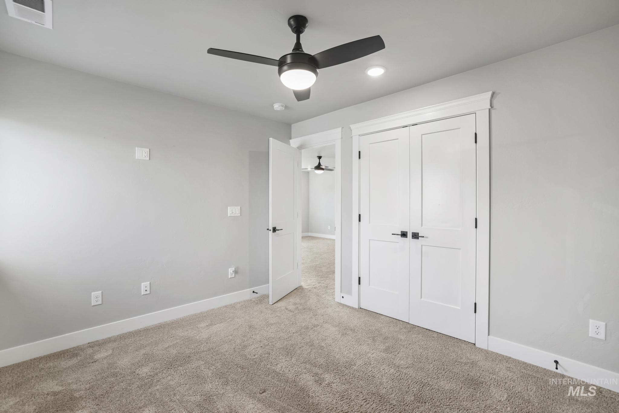 2442 Clear Creek Ct, Twin Falls, Idaho 83301, 5 Bedrooms, 3 Bathrooms, Residential For Sale, Price $779,900,MLS 98971568