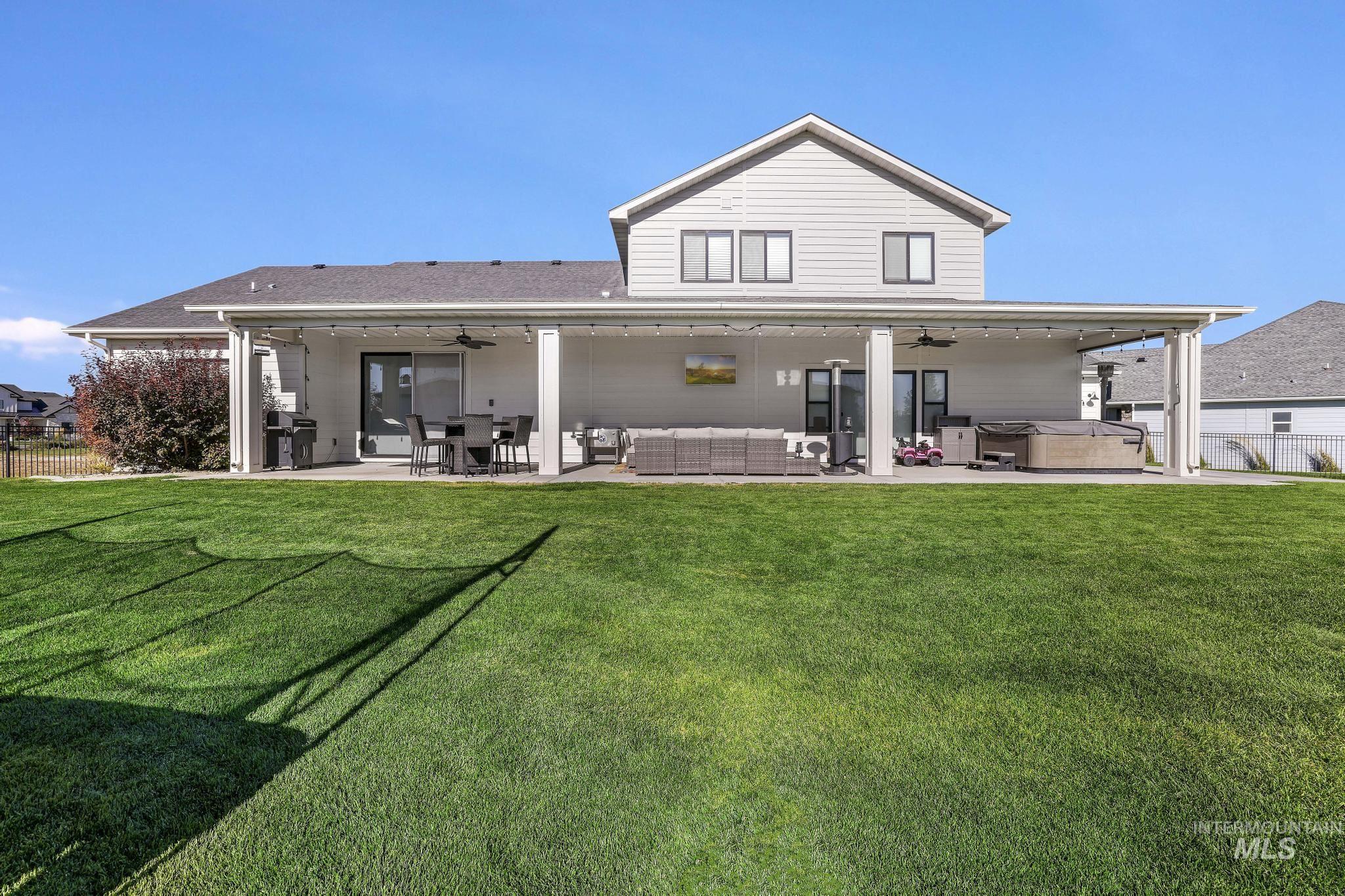 2442 Clear Creek Ct, Twin Falls, Idaho 83301, 5 Bedrooms, 3 Bathrooms, Residential For Sale, Price $779,900,MLS 98971568