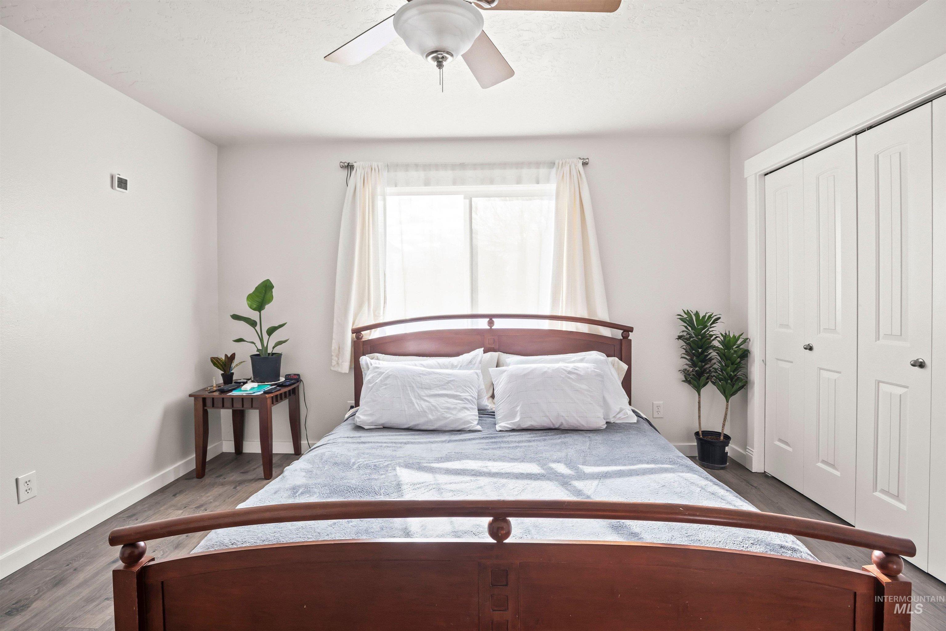 2602 Autumncrest Street, Caldwell, Idaho 83605, 3 Bedrooms, 2 Bathrooms, Residential For Sale, Price $375,000,MLS 98971569