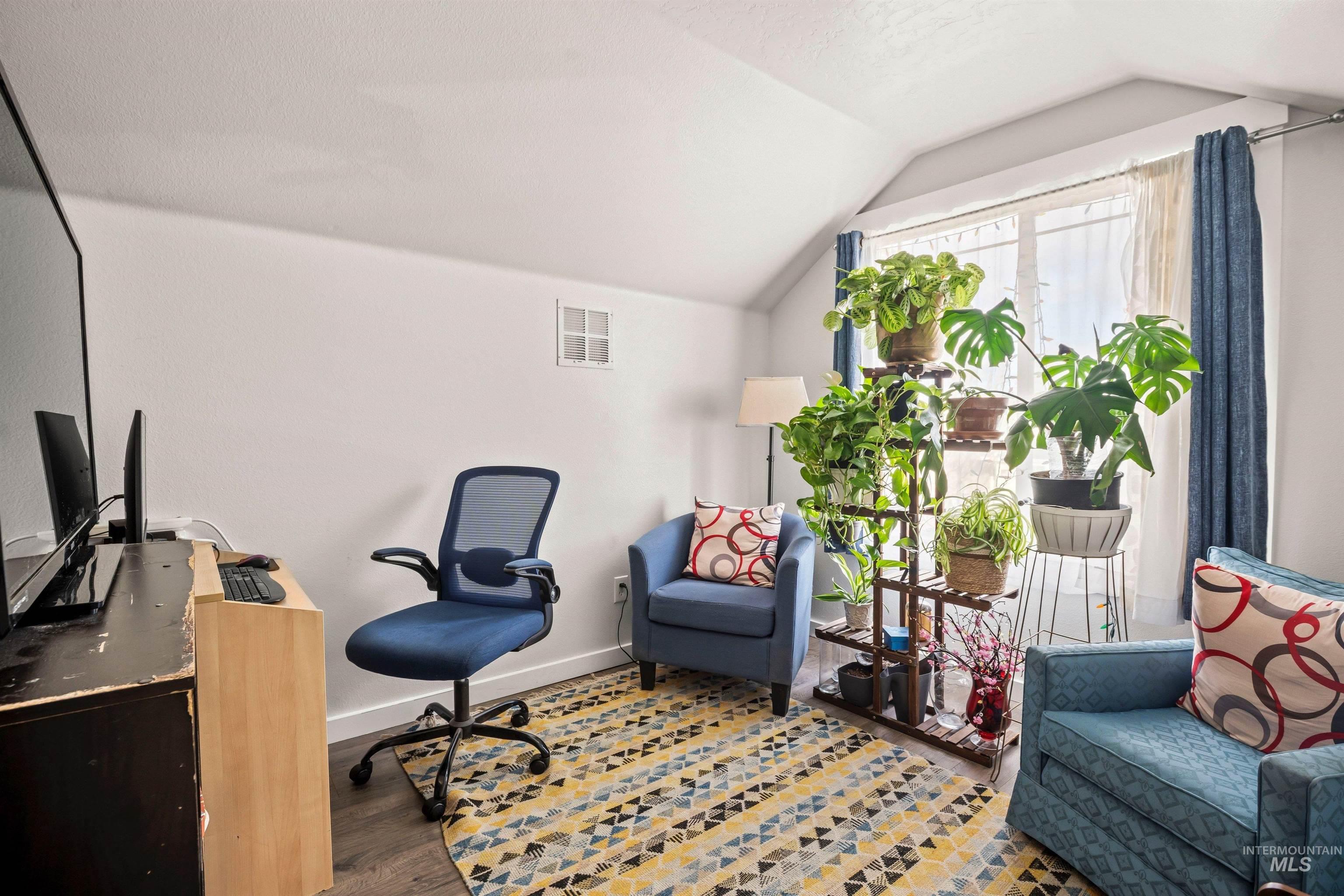 2602 Autumncrest Street, Caldwell, Idaho 83605, 3 Bedrooms, 2 Bathrooms, Residential For Sale, Price $375,000,MLS 98971569