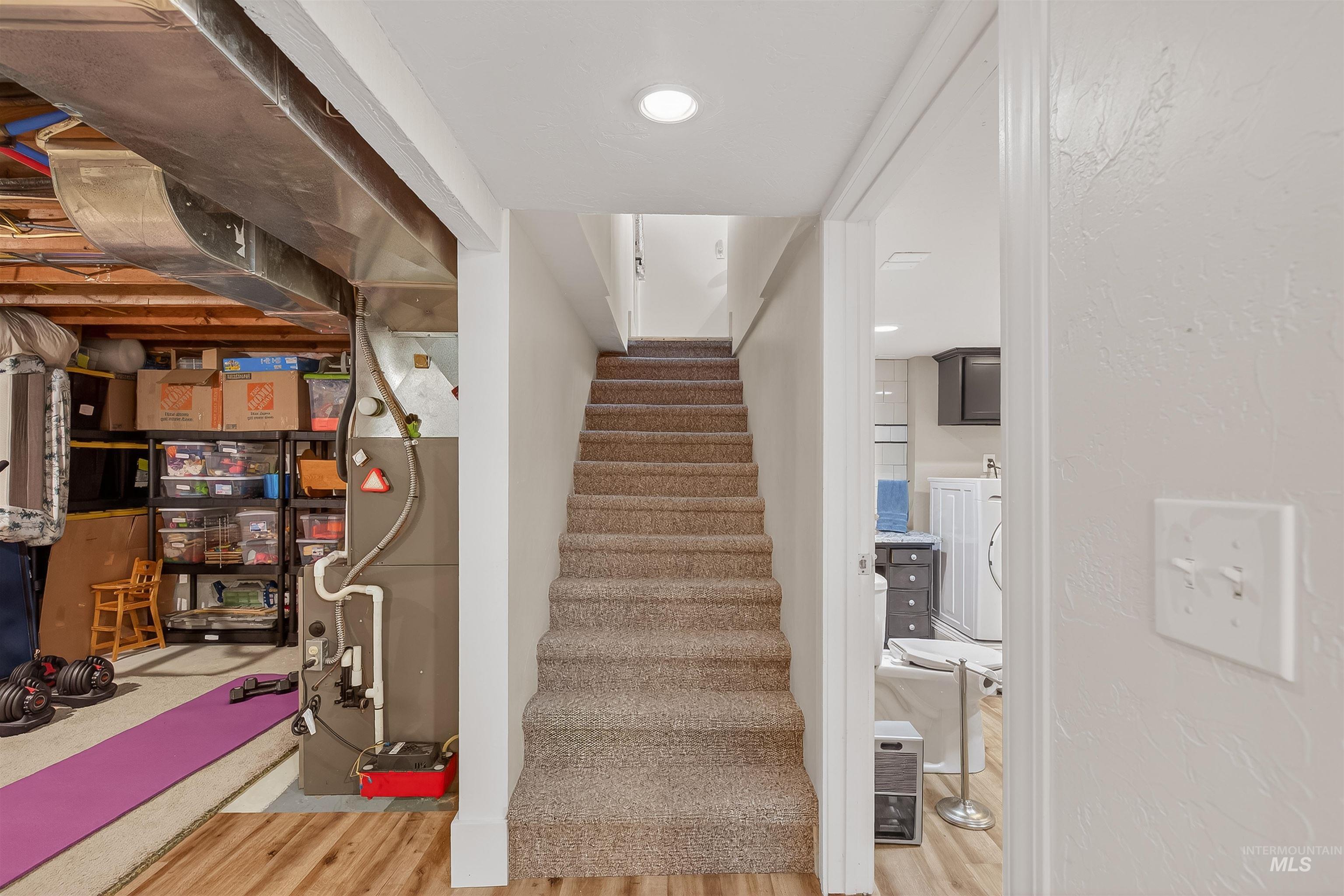 1209 3rd Street, Lewiston, Idaho 83501, 3 Bedrooms, 2 Bathrooms, Residential For Sale, Price $350,000,MLS 98971572