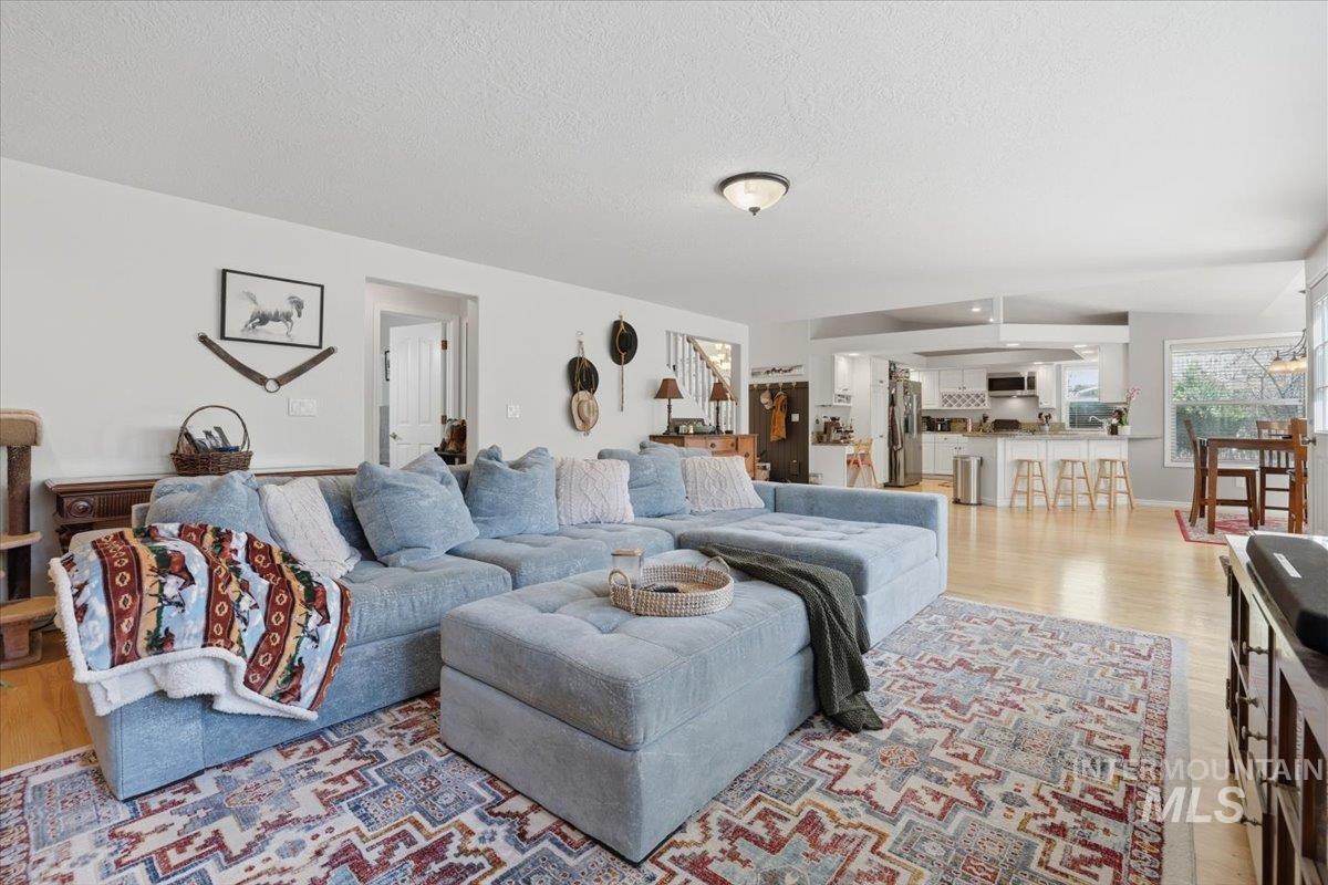 5150 N Watersedge Ave., Boise, Idaho 83714, 4 Bedrooms, 3 Bathrooms, Residential For Sale, Price $709,900,MLS 98971575