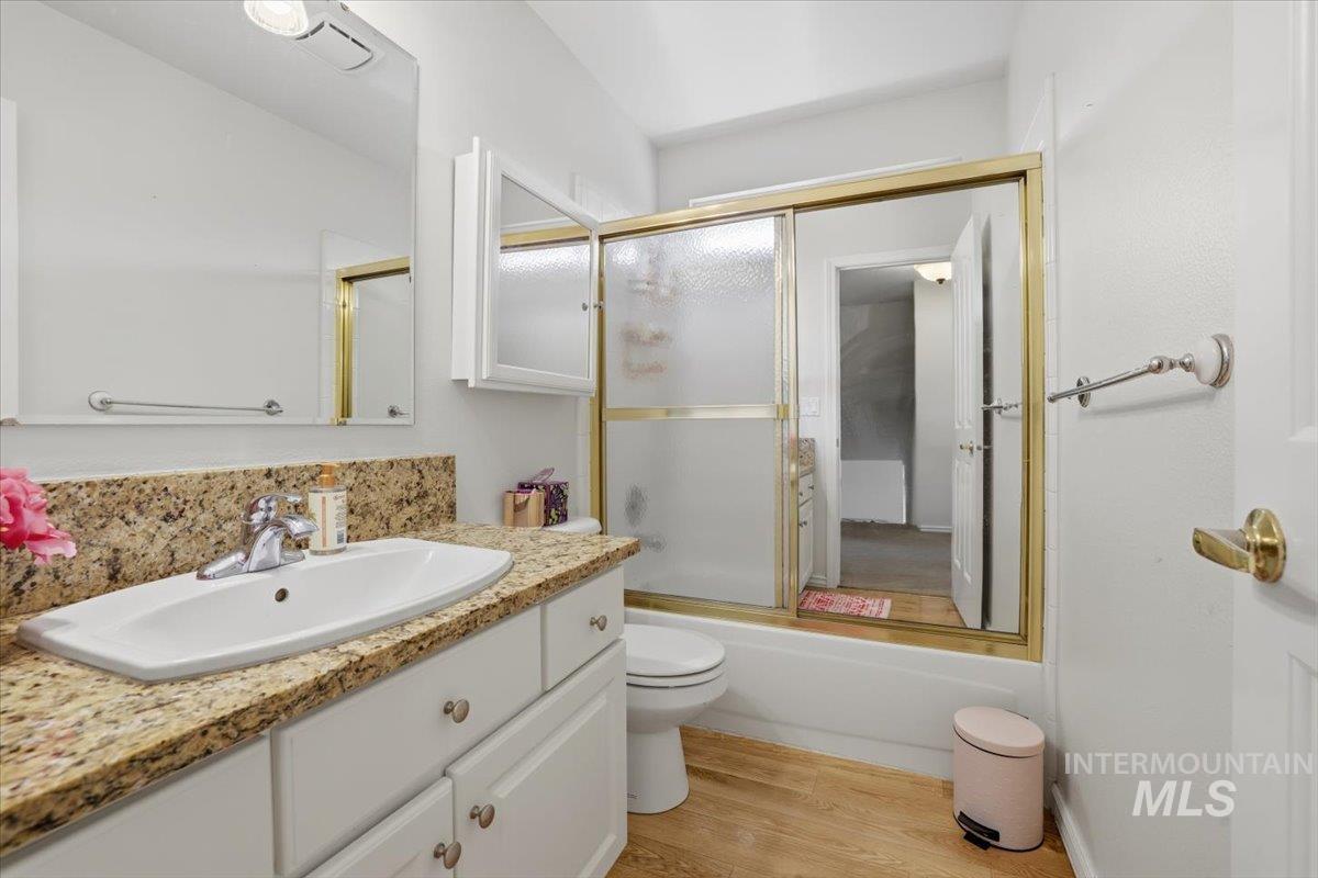 5150 N Watersedge Ave., Boise, Idaho 83714, 4 Bedrooms, 3 Bathrooms, Residential For Sale, Price $709,900,MLS 98971575