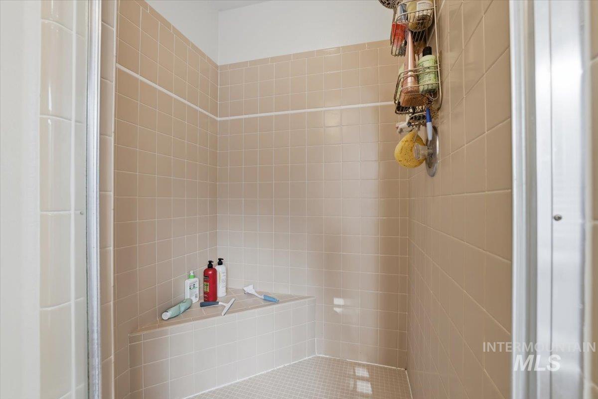 5150 N Watersedge Ave., Boise, Idaho 83714, 4 Bedrooms, 3 Bathrooms, Residential For Sale, Price $709,900,MLS 98971575