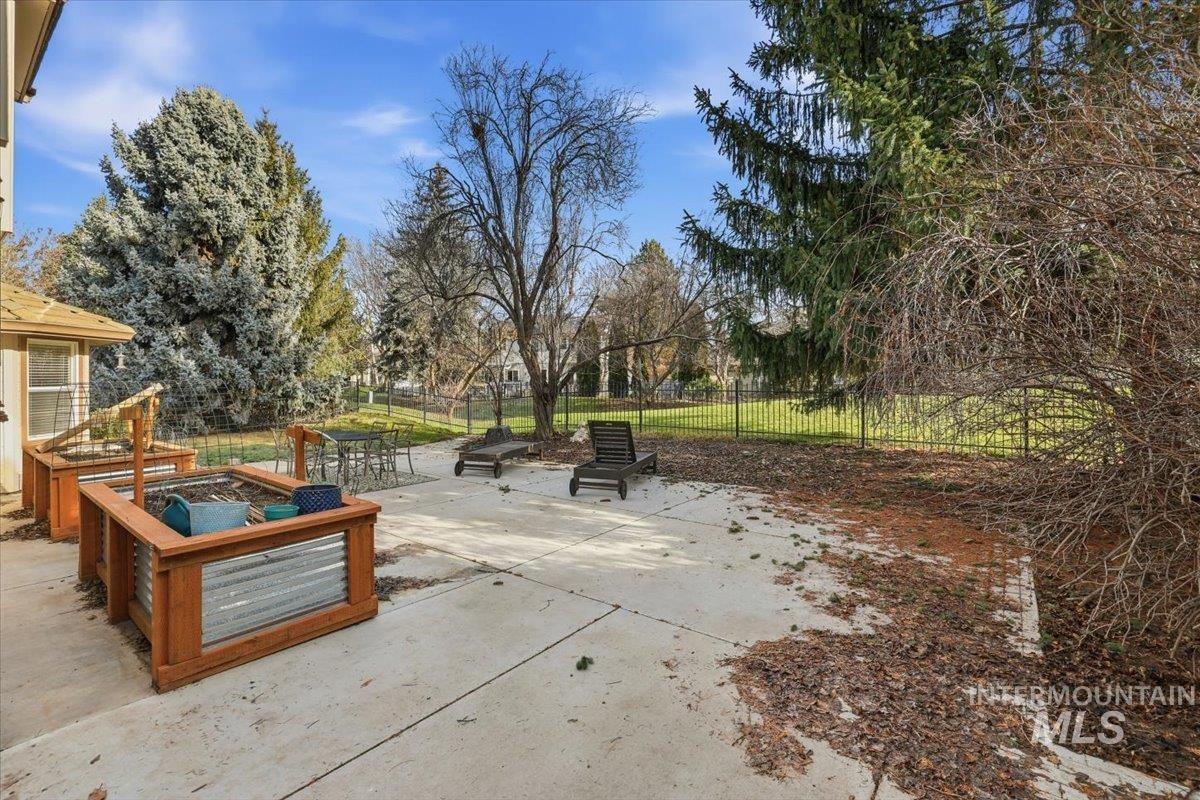 5150 N Watersedge Ave., Boise, Idaho 83714, 4 Bedrooms, 3 Bathrooms, Residential For Sale, Price $709,900,MLS 98971575