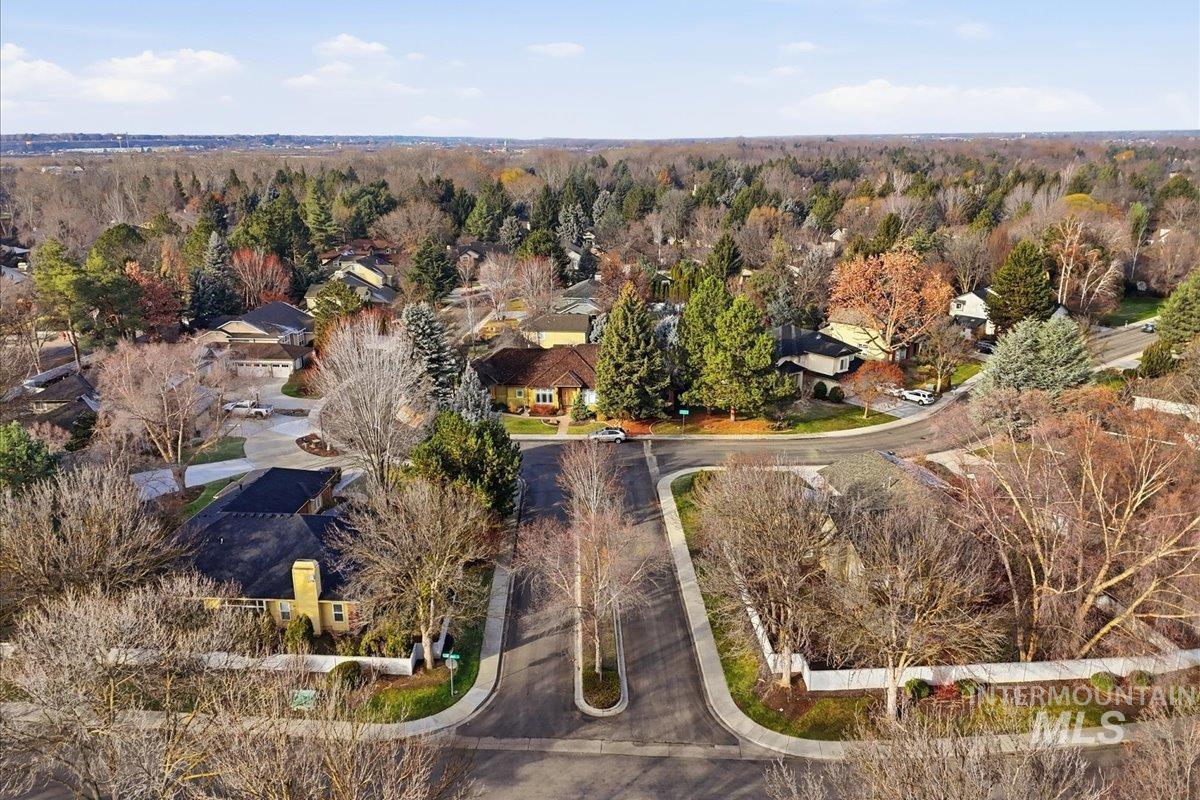 5150 N Watersedge Ave., Boise, Idaho 83714, 4 Bedrooms, 3 Bathrooms, Residential For Sale, Price $709,900,MLS 98971575