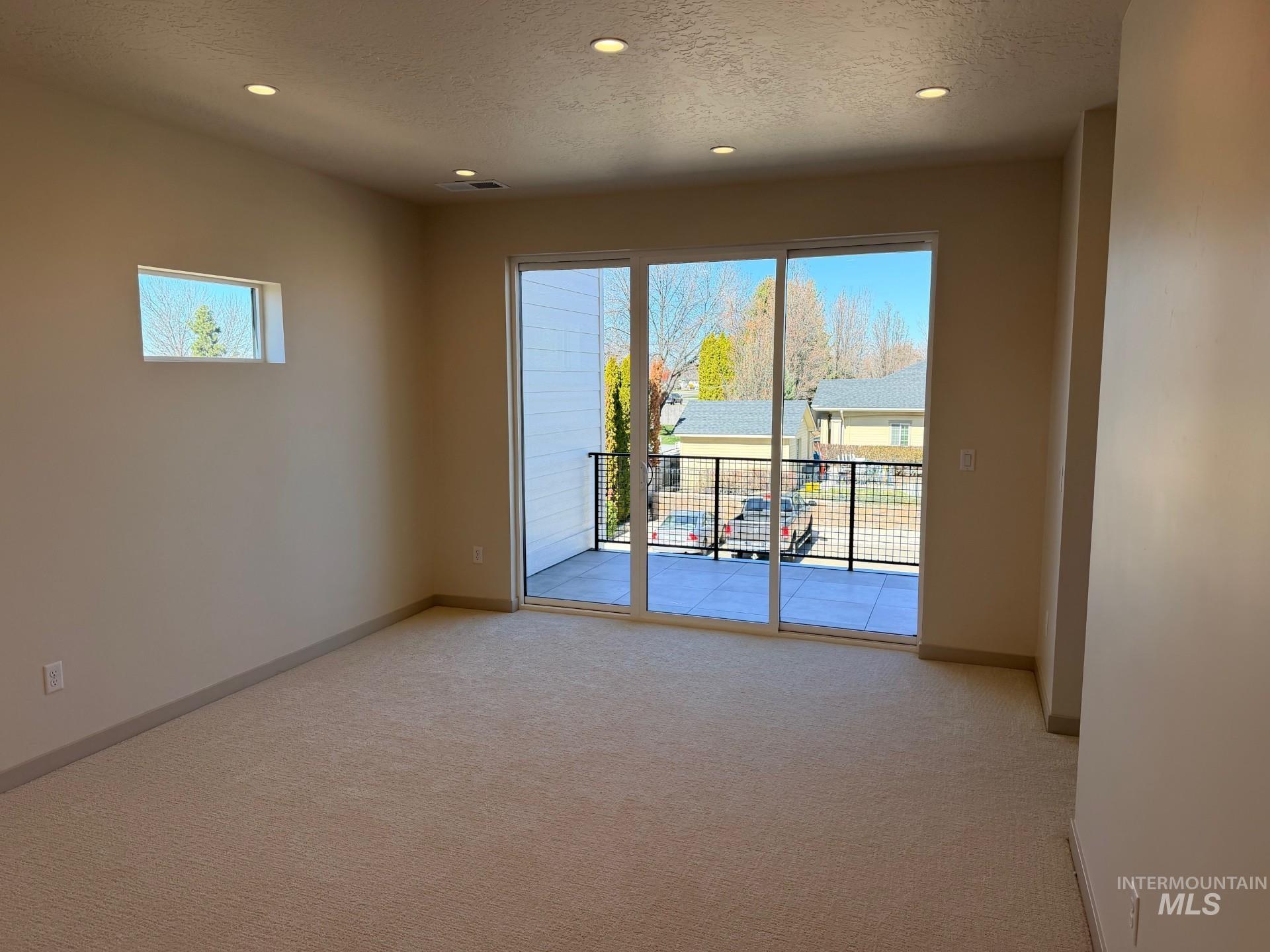 10181 W Southerland Dr, Boise, Idaho 83709, 3 Bedrooms, 2.5 Bathrooms, Residential For Sale, Price $554,000,MLS 98971578