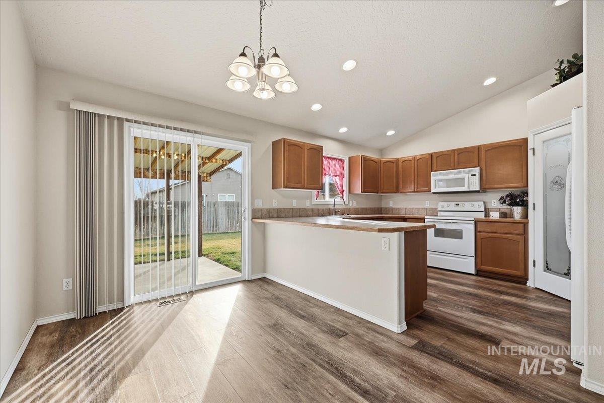 703 Prince Ave, Wilder, Idaho 83676, 3 Bedrooms, 2 Bathrooms, Residential For Sale, Price $340,000,MLS 98971579