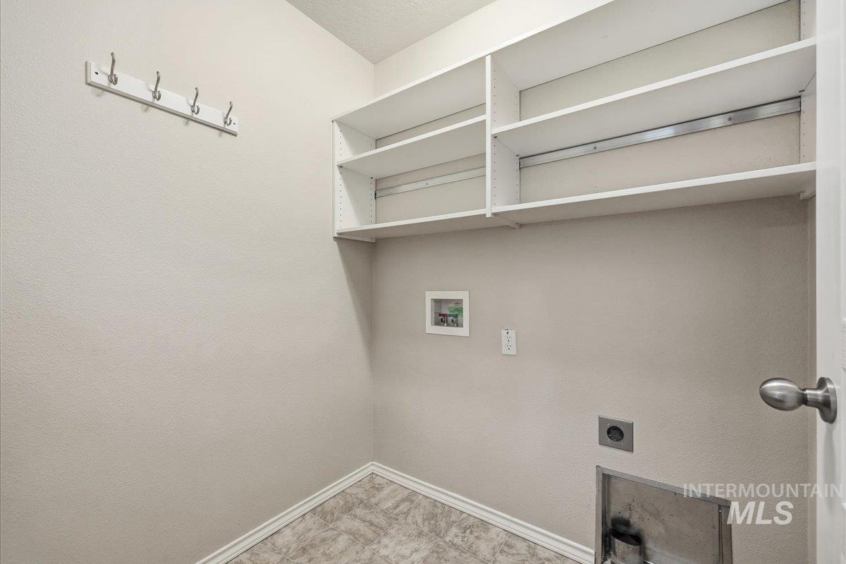 703 Prince Ave, Wilder, Idaho 83676, 3 Bedrooms, 2 Bathrooms, Residential For Sale, Price $340,000,MLS 98971579