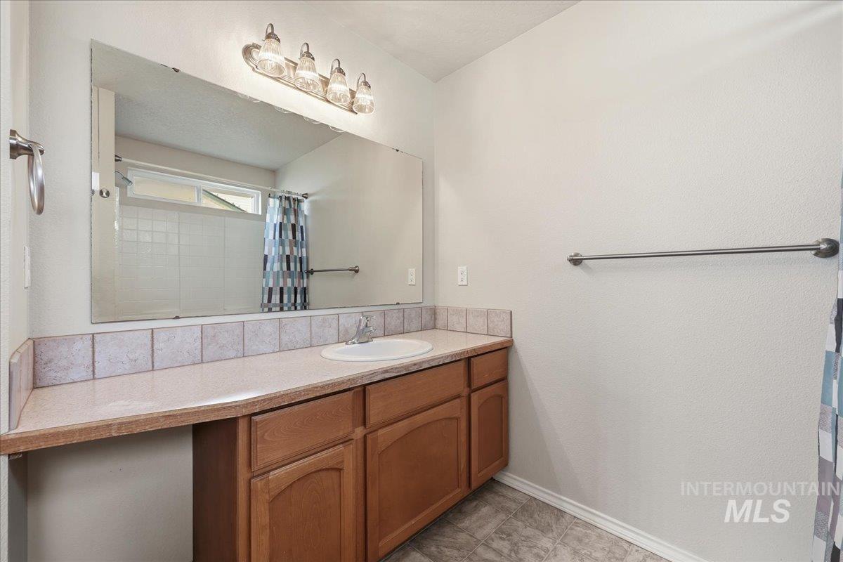 703 Prince Ave, Wilder, Idaho 83676, 3 Bedrooms, 2 Bathrooms, Residential For Sale, Price $340,000,MLS 98971579