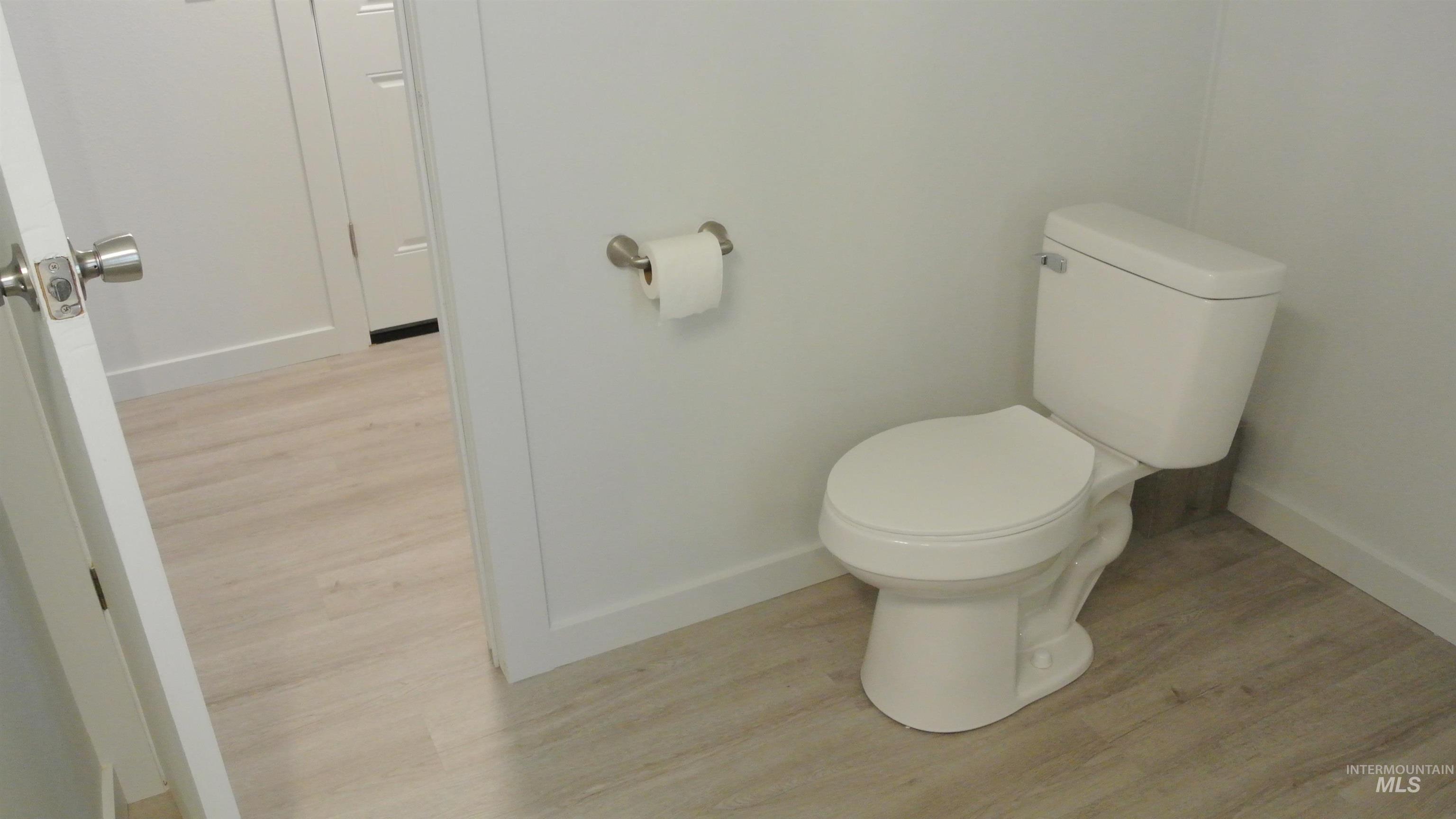 309 E 39th Street, Garden City, Idaho 83714, 2 Bedrooms, 1 Bathroom, Residential For Sale, Price $65,000,MLS 98971582