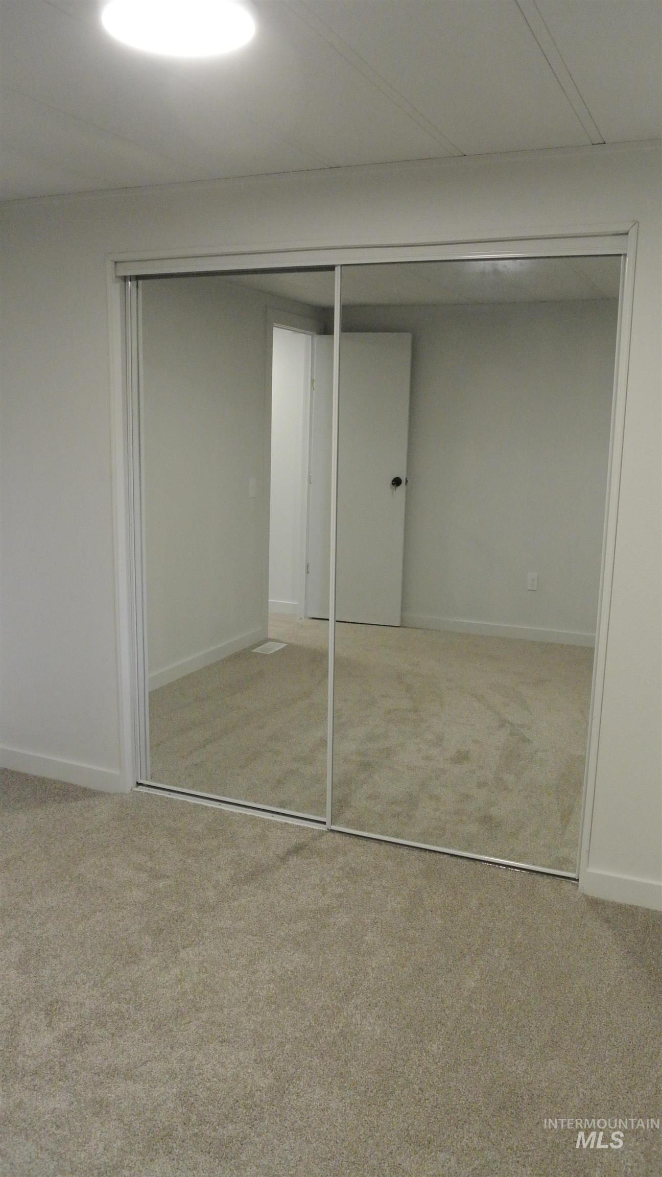 309 E 39th Street, Garden City, Idaho 83714, 2 Bedrooms, 1 Bathroom, Residential For Sale, Price $65,000,MLS 98971582