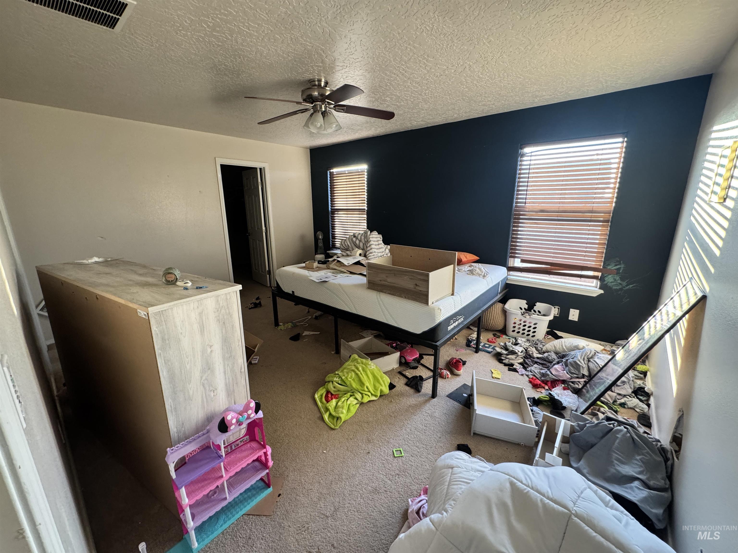 19613 commonwealth ave, Caldwell, Idaho 83605, 4 Bedrooms, 2.5 Bathrooms, Residential For Sale, Price $324,900,MLS 98971588