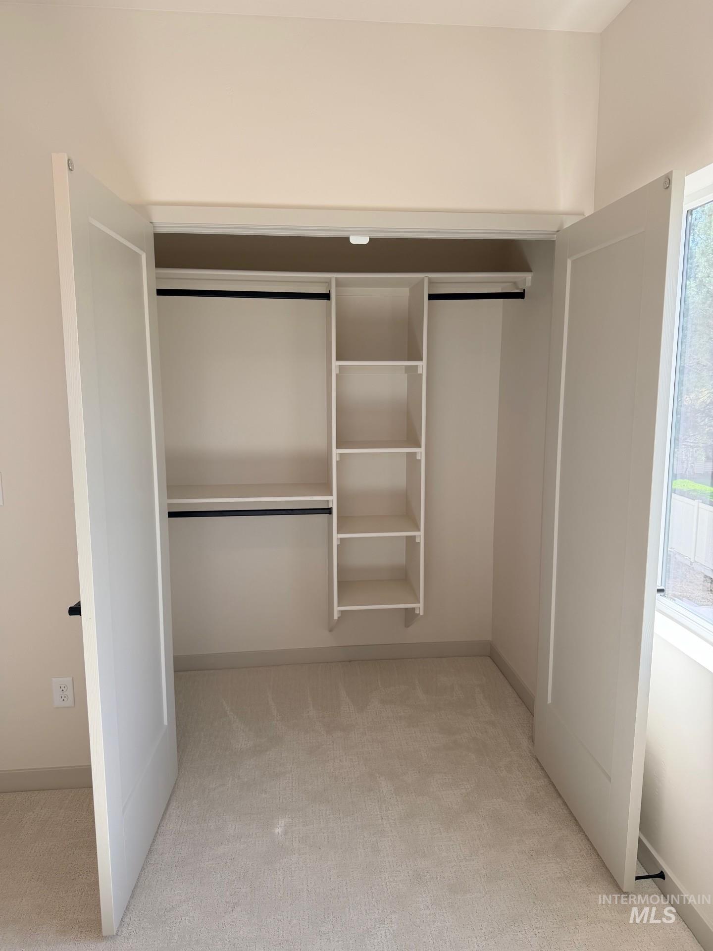 10165 W Southerland Dr, Boise, Idaho 83709, 3 Bedrooms, 2.5 Bathrooms, Residential For Sale, Price $525,000,MLS 98971589