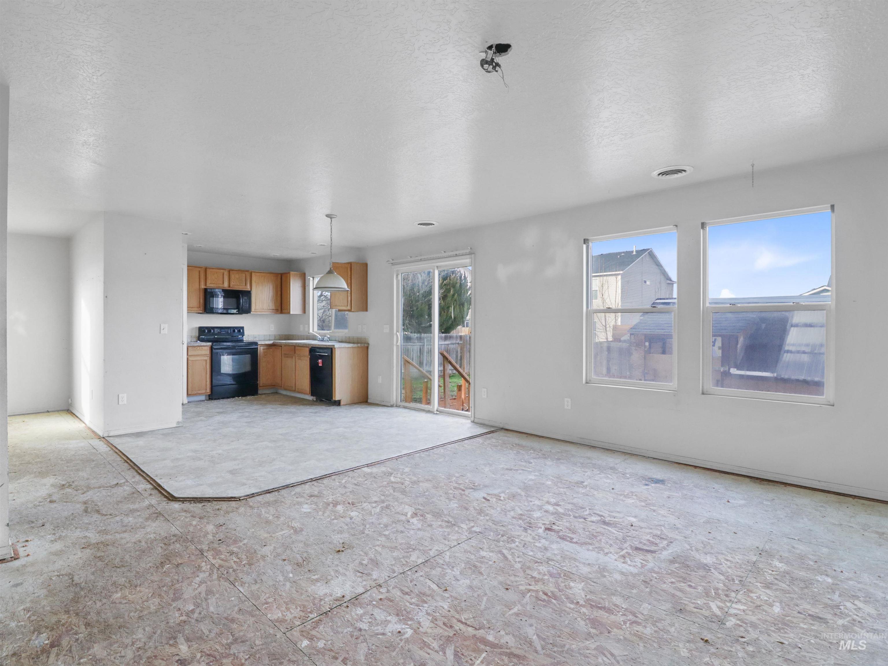 4415 Duke St, Caldwell, Idaho 83607, 3 Bedrooms, 2.5 Bathrooms, Residential For Sale, Price $346,500,MLS 98971590