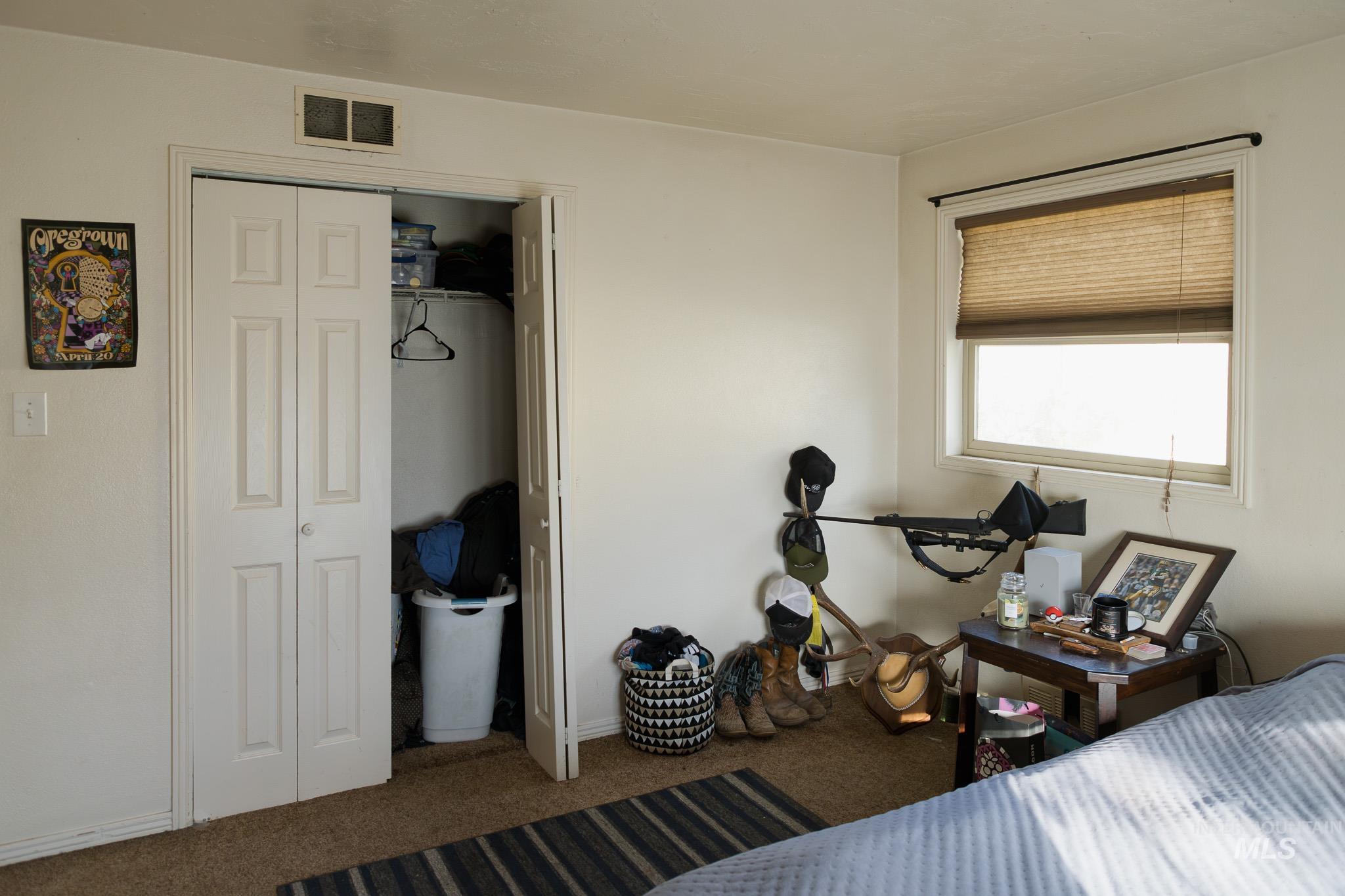 1225 SW 3rd Avenue, Ontario, Oregon 97914, 3 Bedrooms, 2 Bathrooms, Residential For Sale, Price $274,900,MLS 98971591