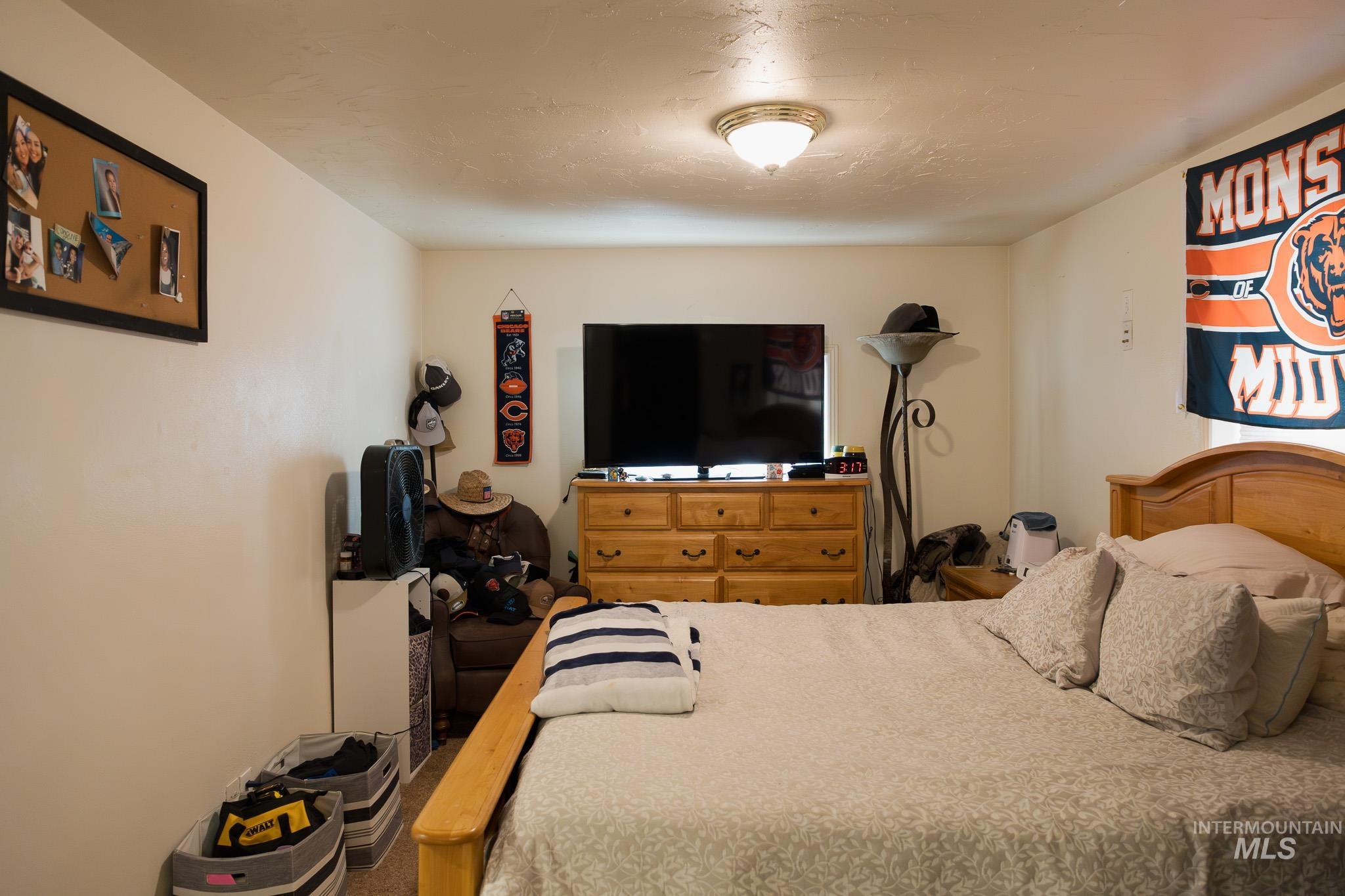 1225 SW 3rd Avenue, Ontario, Oregon 97914, 3 Bedrooms, 2 Bathrooms, Residential For Sale, Price $274,900,MLS 98971591