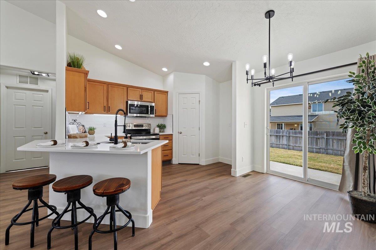 1075 Threave, Kuna, Idaho 83634, 4 Bedrooms, 2 Bathrooms, Residential For Sale, Price $379,900,MLS 98971593