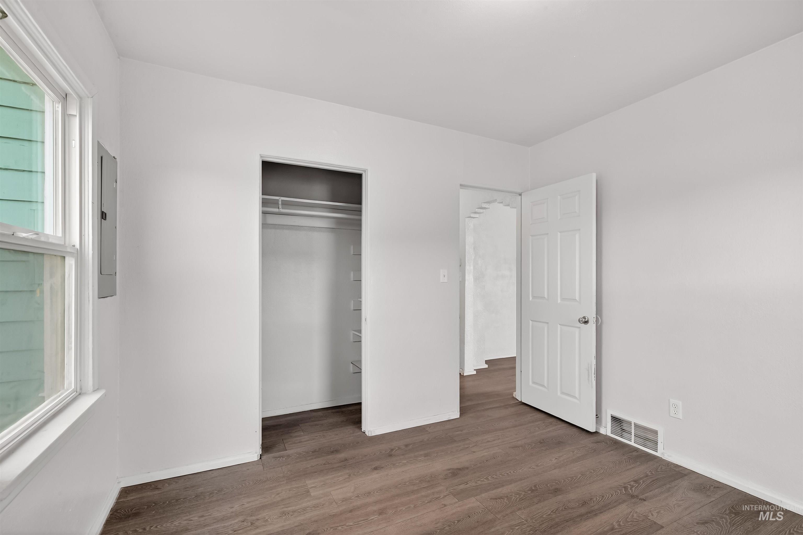 117 Sycamore, Clarkston, Washington 99403, 4 Bedrooms, 1 Bathroom, Residential For Sale, Price $239,900,MLS 98971597