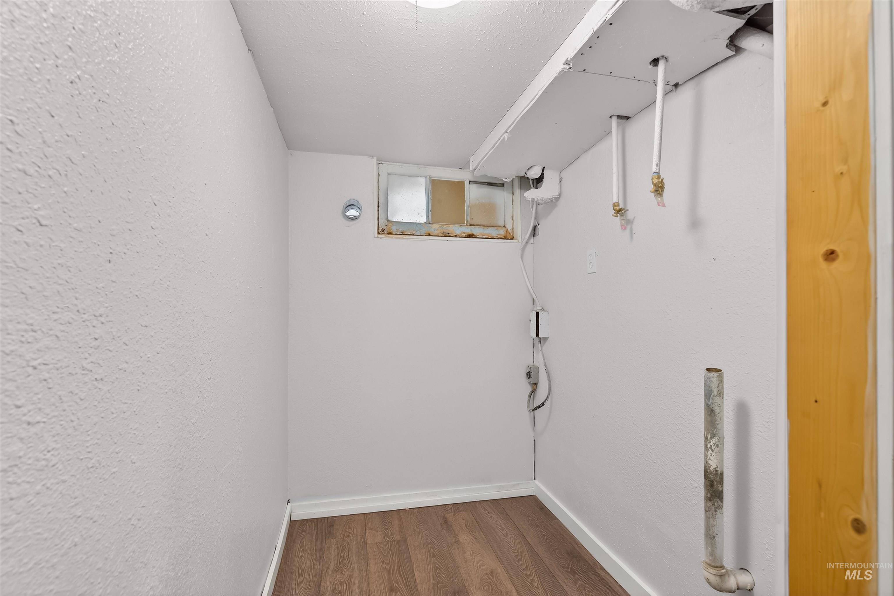 117 Sycamore, Clarkston, Washington 99403, 4 Bedrooms, 1 Bathroom, Residential For Sale, Price $239,900,MLS 98971597