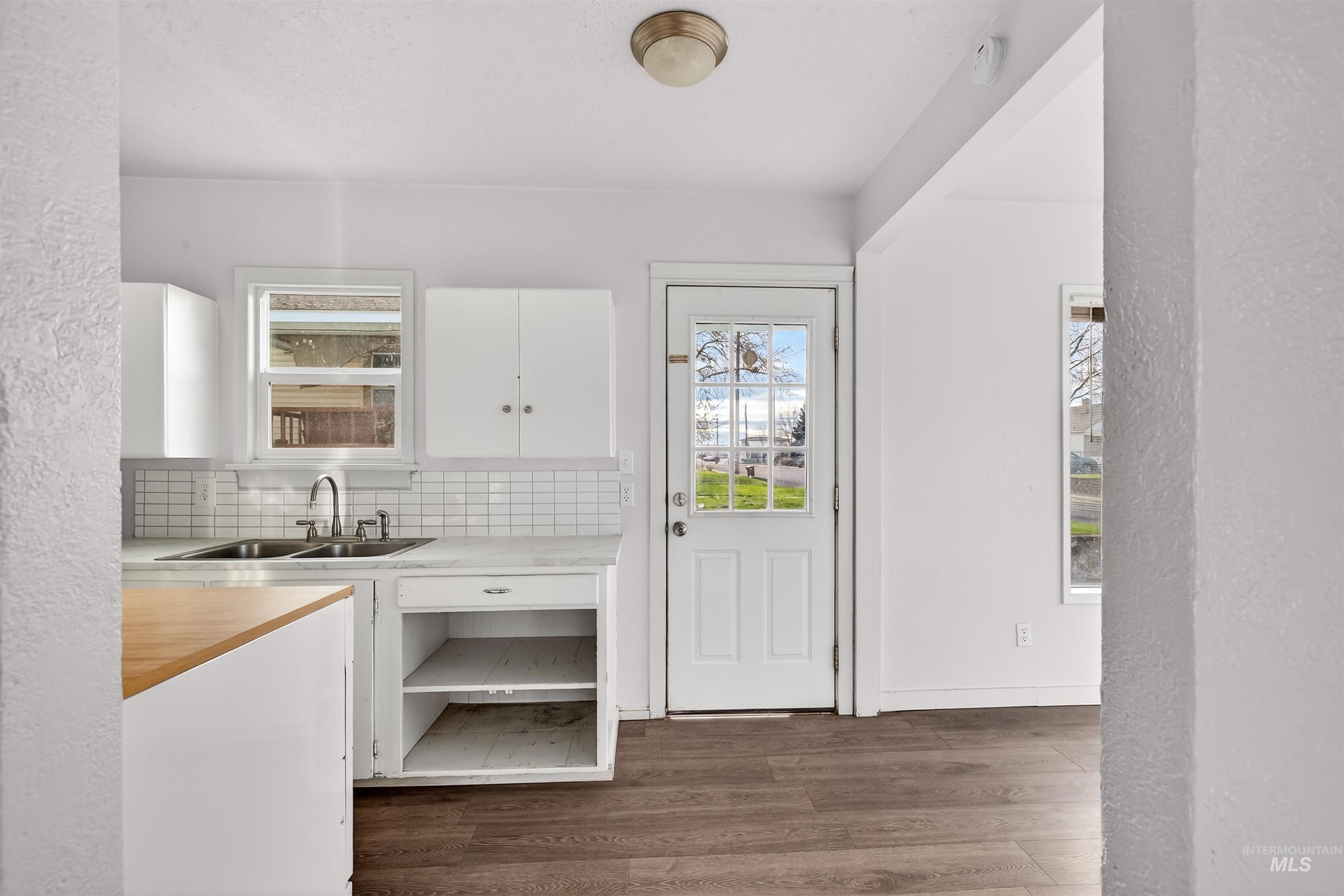 117 Sycamore, Clarkston, Washington 99403, 4 Bedrooms, 1 Bathroom, Residential For Sale, Price $239,900,MLS 98971597