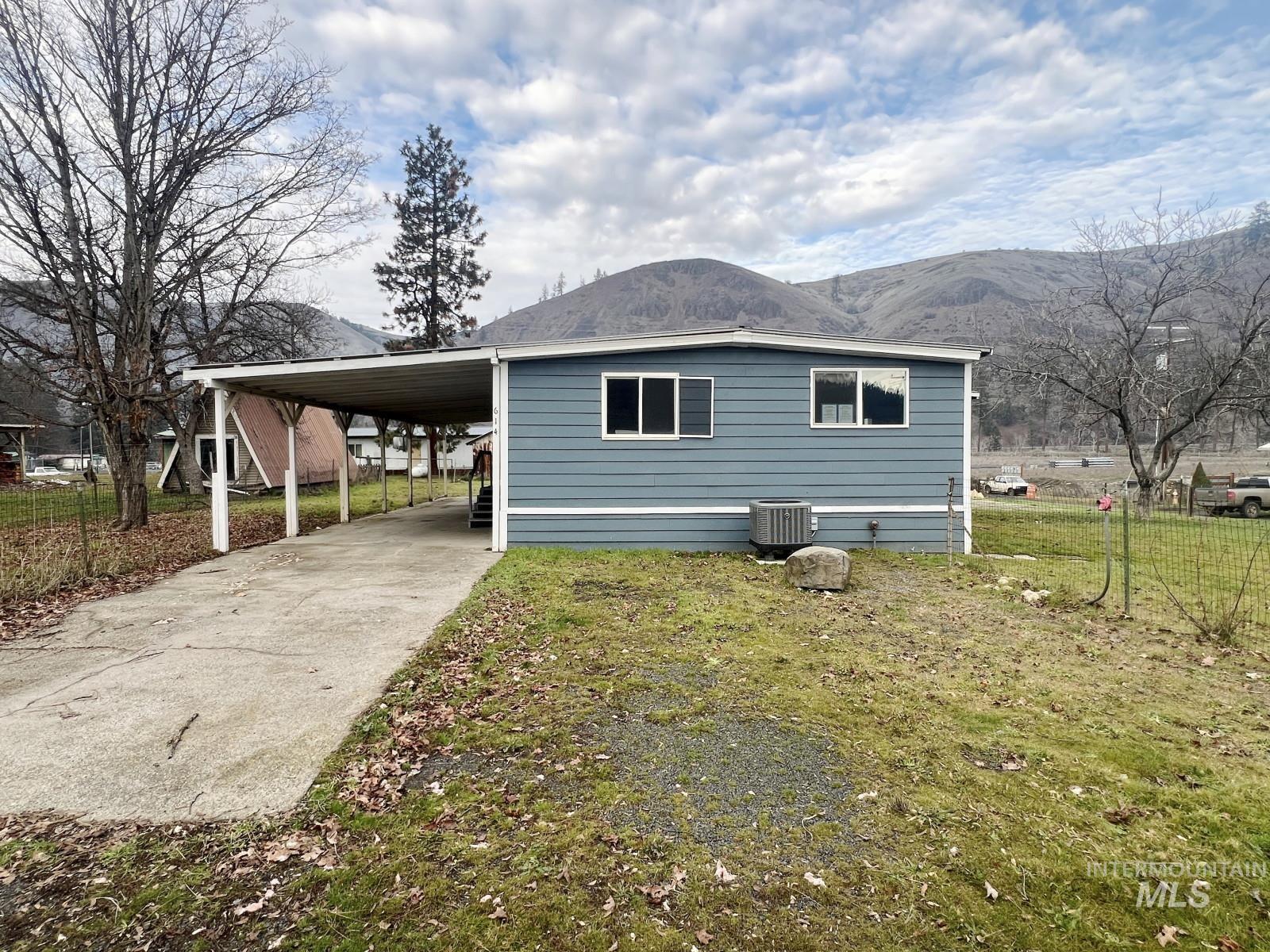 614 Pine Ave, Kooskia, Idaho 83539, 3 Bedrooms, 2 Bathrooms, Residential For Sale, Price $209,000,MLS 98971600