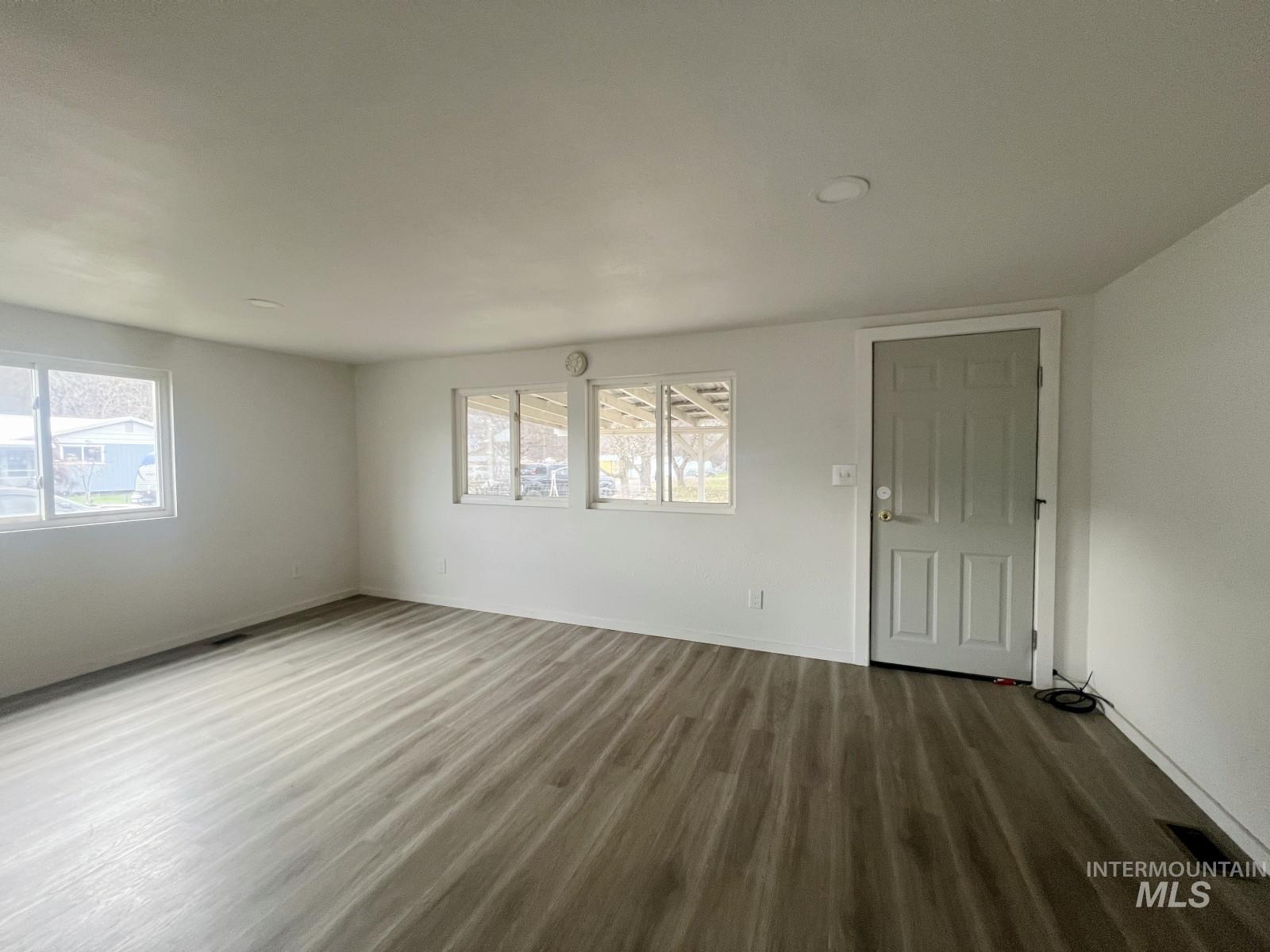 614 Pine Ave, Kooskia, Idaho 83539, 3 Bedrooms, 2 Bathrooms, Residential For Sale, Price $209,000,MLS 98971600