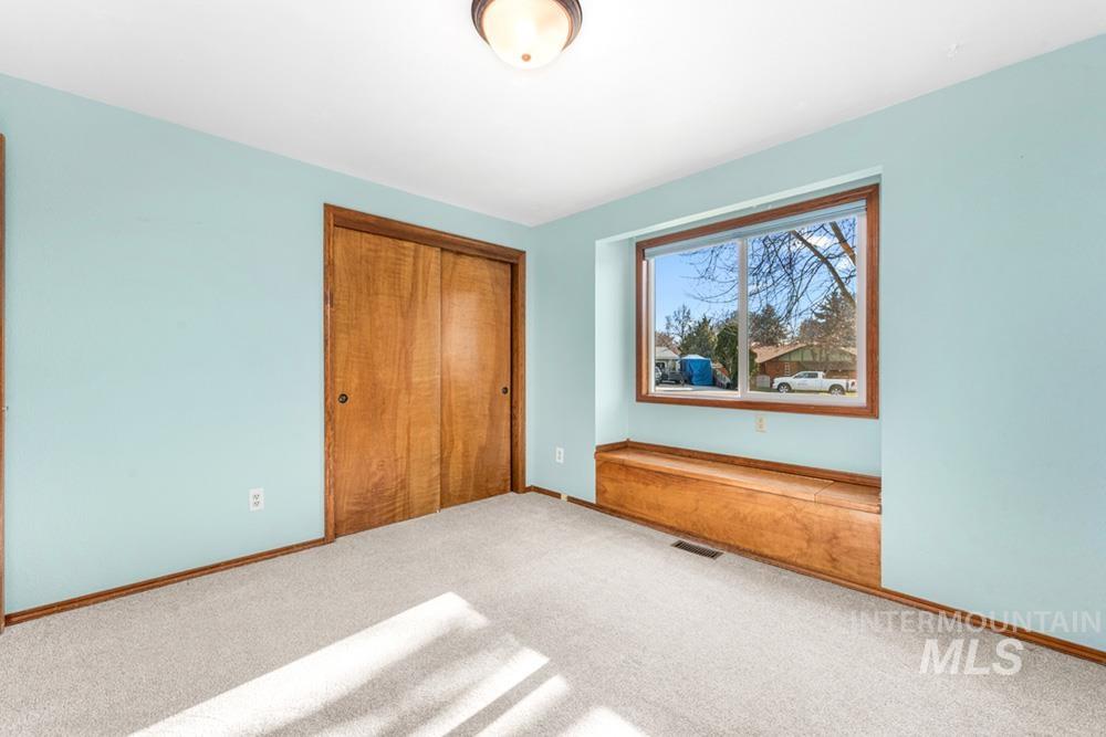 7202 W Mojave Dr, Boise, Idaho 83709, 3 Bedrooms, 2 Bathrooms, Residential For Sale, Price $399,900,MLS 98971601