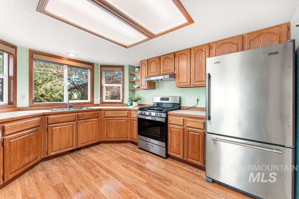 7202 W Mojave Dr, Boise, Idaho 83709, 3 Bedrooms, 2 Bathrooms, Residential For Sale, Price $399,900,MLS 98971601