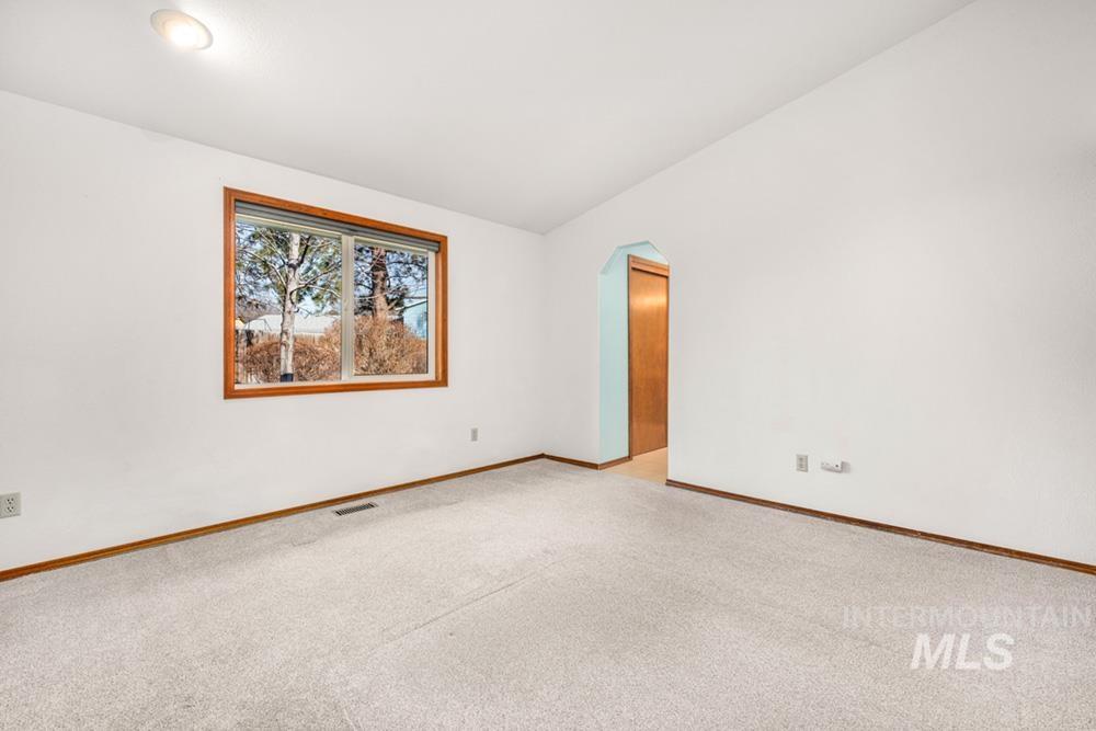 7202 W Mojave Dr, Boise, Idaho 83709, 3 Bedrooms, 2 Bathrooms, Residential For Sale, Price $399,900,MLS 98971601