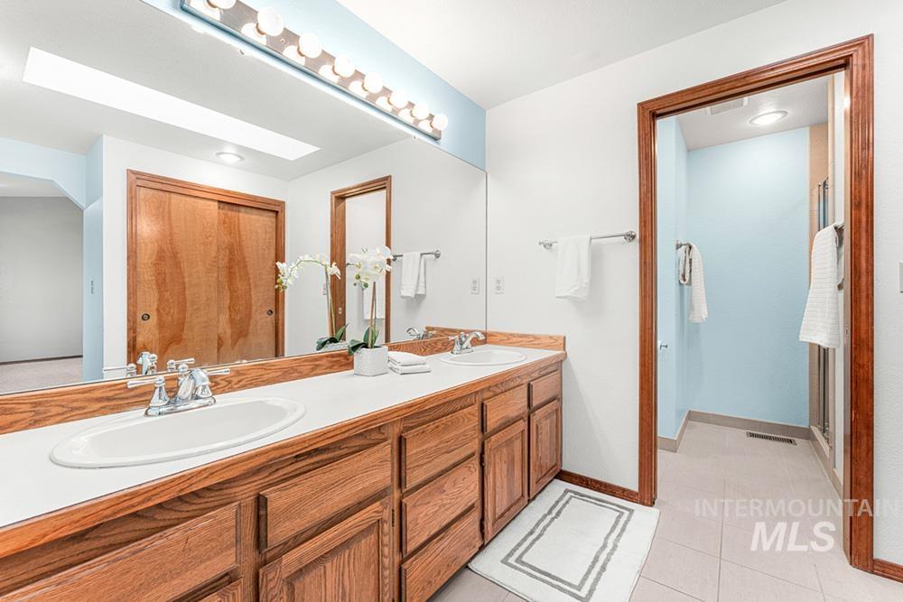 7202 W Mojave Dr, Boise, Idaho 83709, 3 Bedrooms, 2 Bathrooms, Residential For Sale, Price $399,900,MLS 98971601