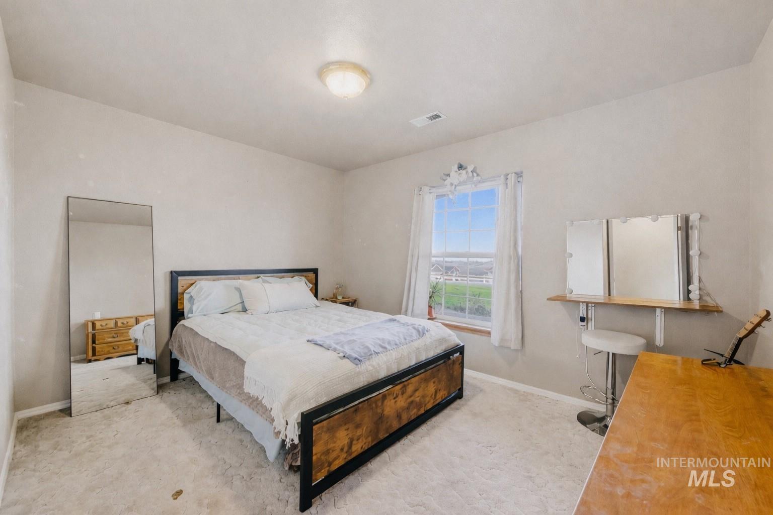 3824 Pleasant View Drive, Clarkston, Washington 99403, 5 Bedrooms, 3.5 Bathrooms, Residential For Sale, Price $629,500,MLS 98971602