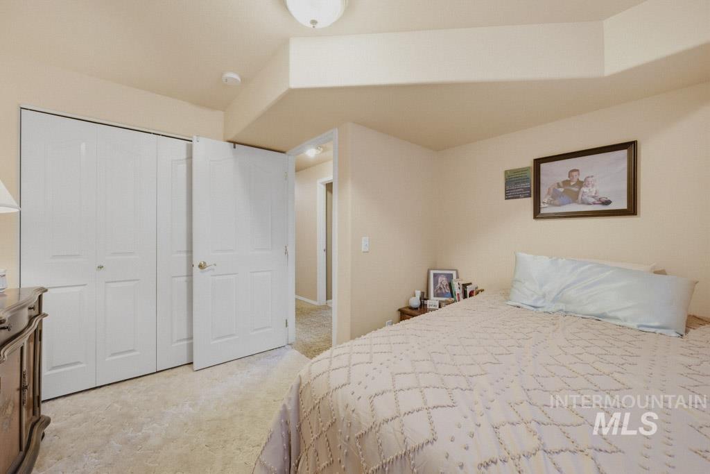 3824 Pleasant View Drive, Clarkston, Washington 99403, 5 Bedrooms, 3.5 Bathrooms, Residential For Sale, Price $629,500,MLS 98971602