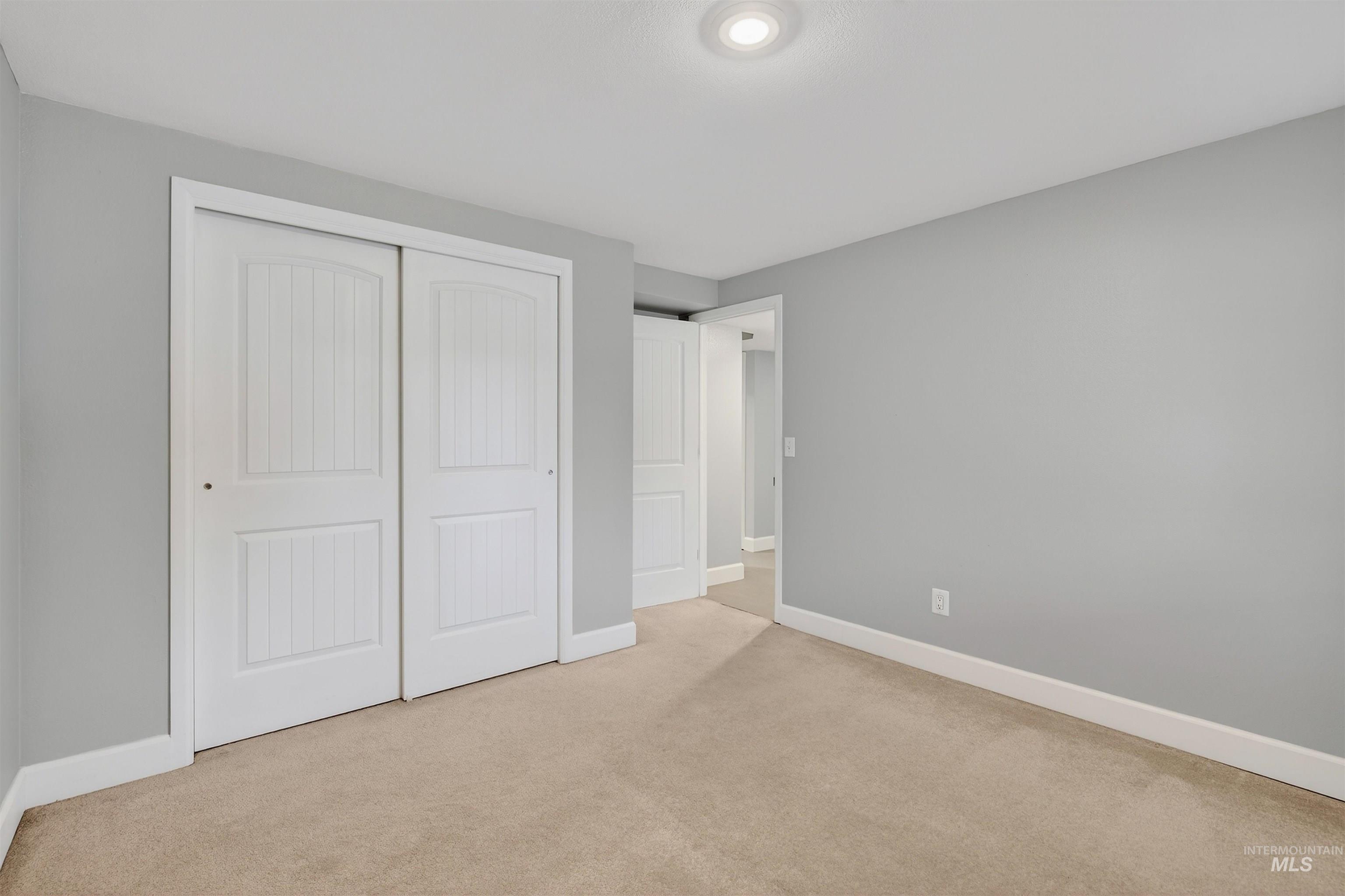 2901 Knollcrest Dr, Lewiston, Idaho 83501, 4 Bedrooms, 2.5 Bathrooms, Residential For Sale, Price $520,000,MLS 98971604