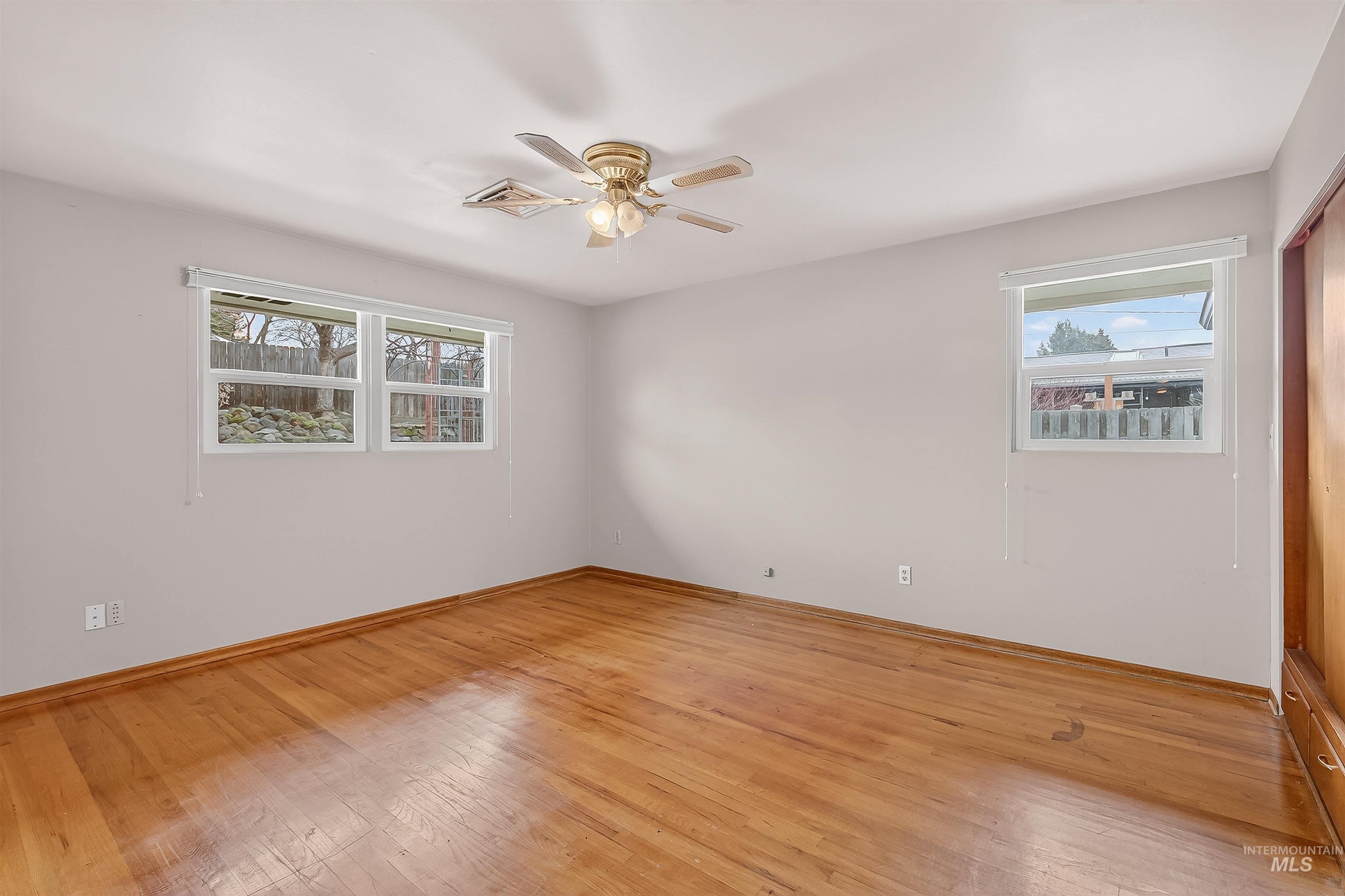 1615 Prospect Avenue, Lewiston, Idaho 83501, 4 Bedrooms, 2.5 Bathrooms, Residential For Sale, Price $435,000,MLS 98971605