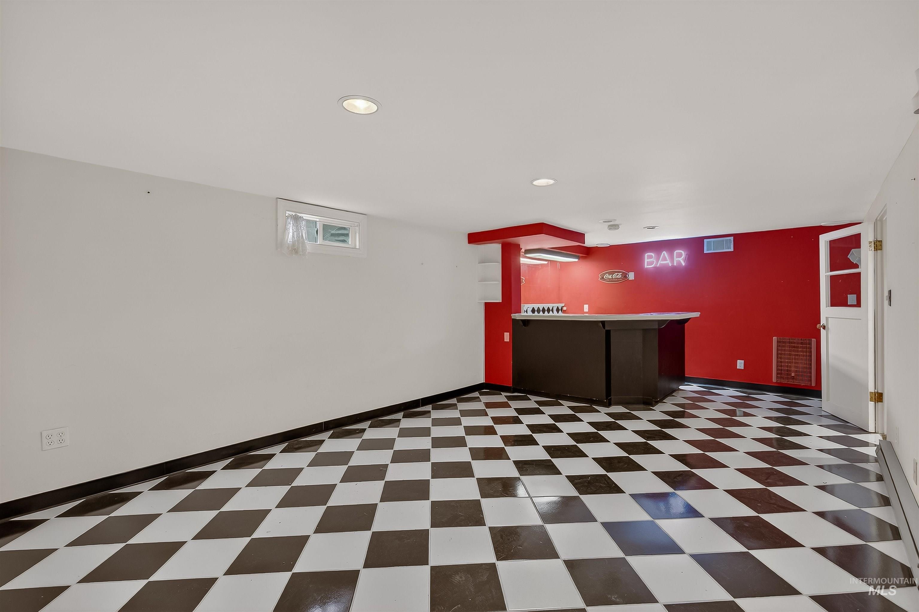 1615 Prospect Avenue, Lewiston, Idaho 83501, 4 Bedrooms, 2.5 Bathrooms, Residential For Sale, Price $435,000,MLS 98971605