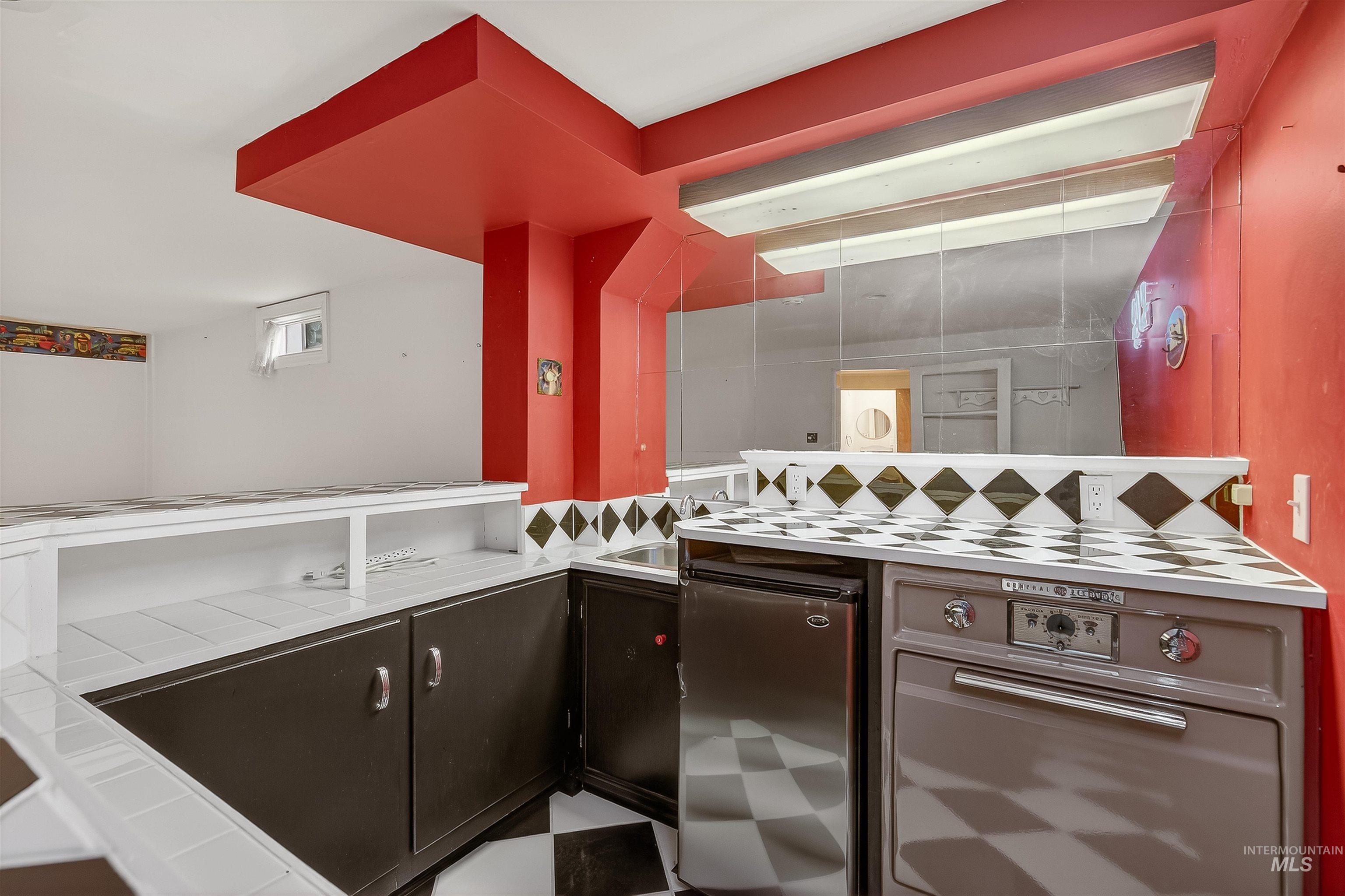 1615 Prospect Avenue, Lewiston, Idaho 83501, 4 Bedrooms, 2.5 Bathrooms, Residential For Sale, Price $435,000,MLS 98971605