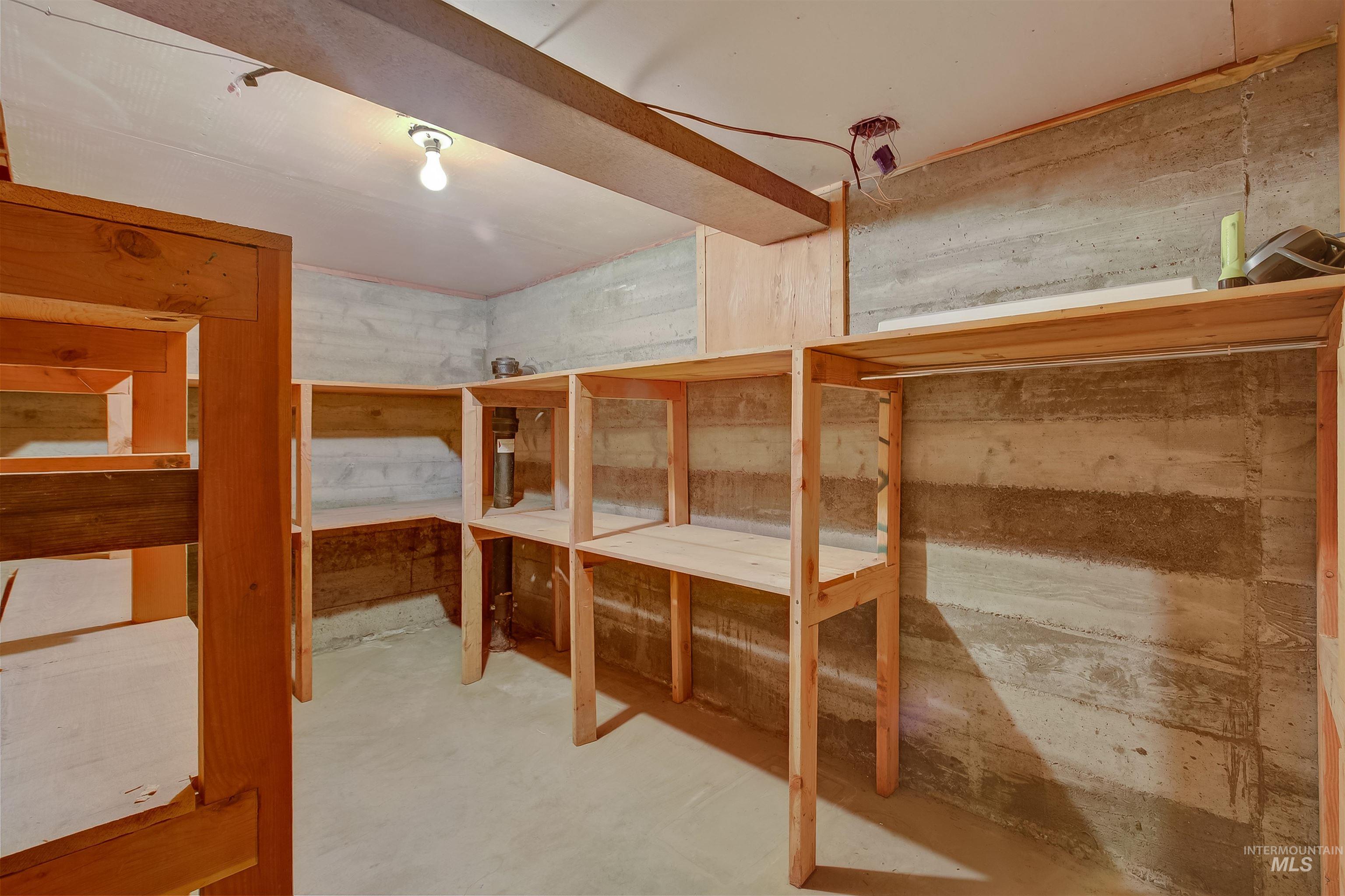 1615 Prospect Avenue, Lewiston, Idaho 83501, 4 Bedrooms, 2.5 Bathrooms, Residential For Sale, Price $435,000,MLS 98971605